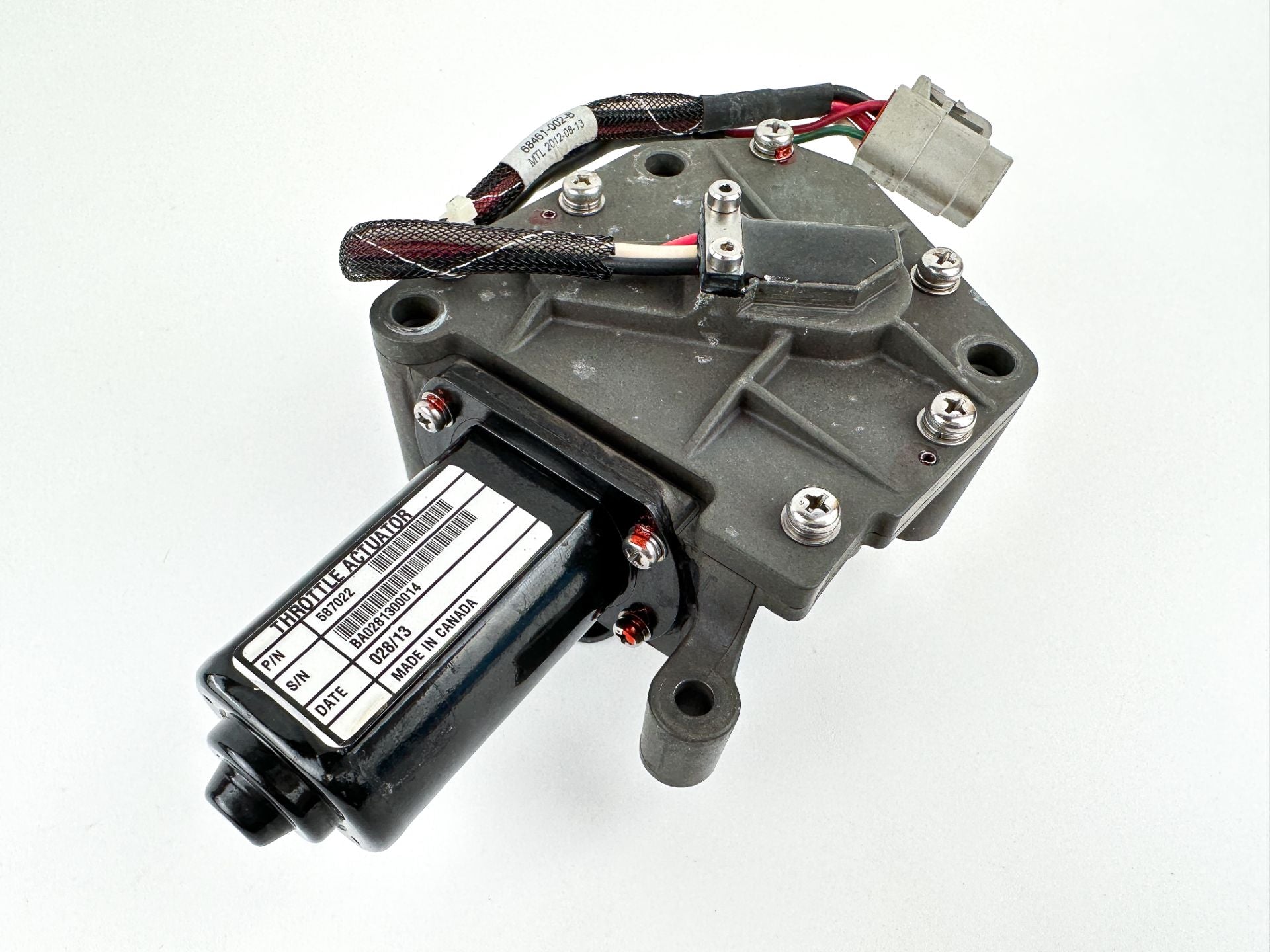 2013 Evinrude 250 HP 2 Stroke Outboard Throttle Actuator 0587086 OEM