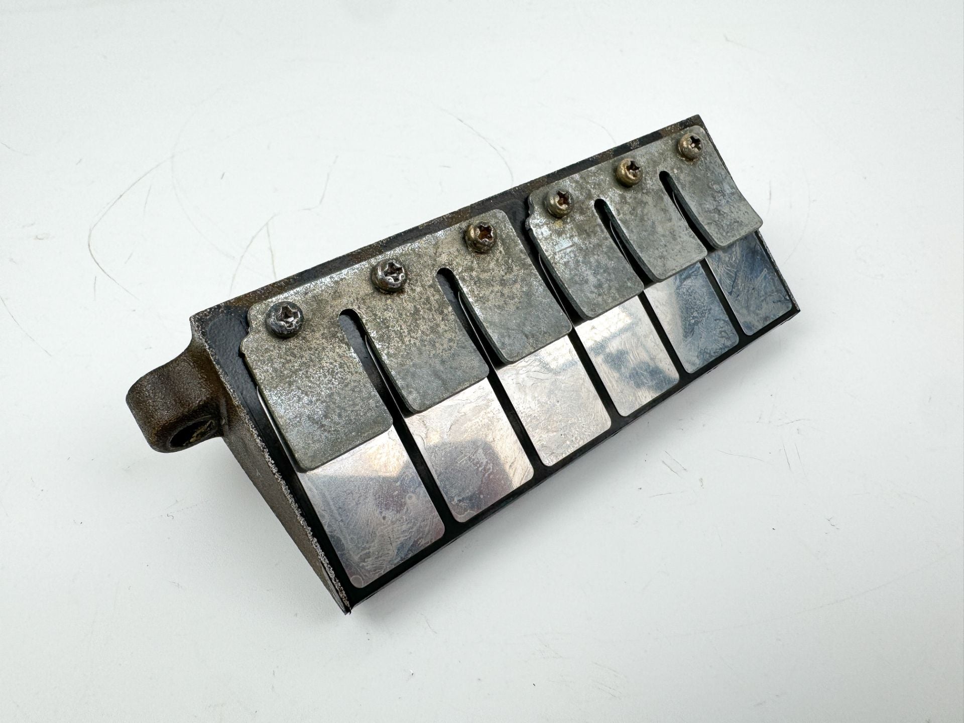 2009 Mercury 75 HP 2 Stroke Outboard Optimax Reed Valve Assembly 828623T4 OEM