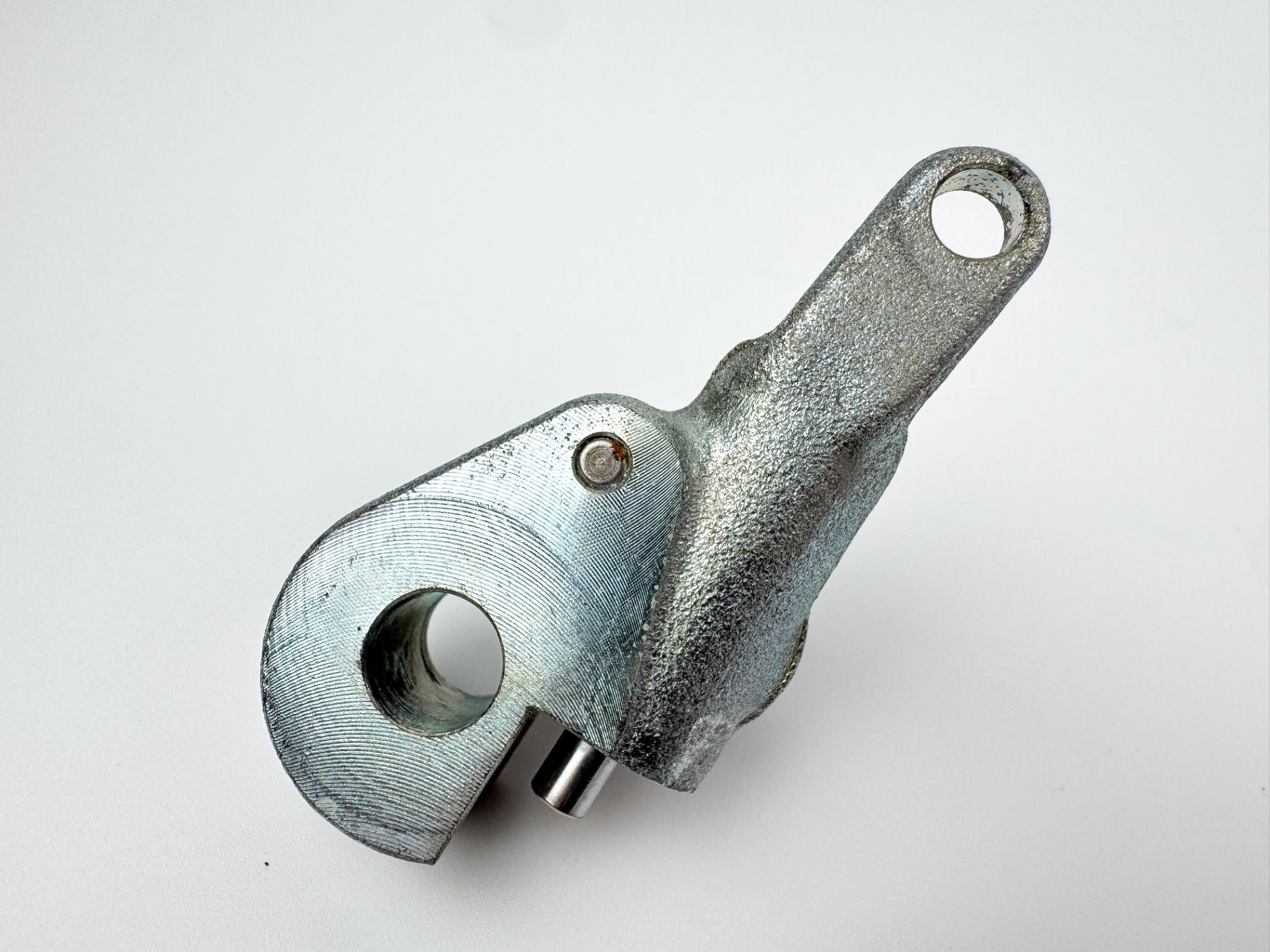 2005 Yamaha 150 HP 4 Stroke Outboard Belt Tensioner 63P-11590-00-00 OEM
