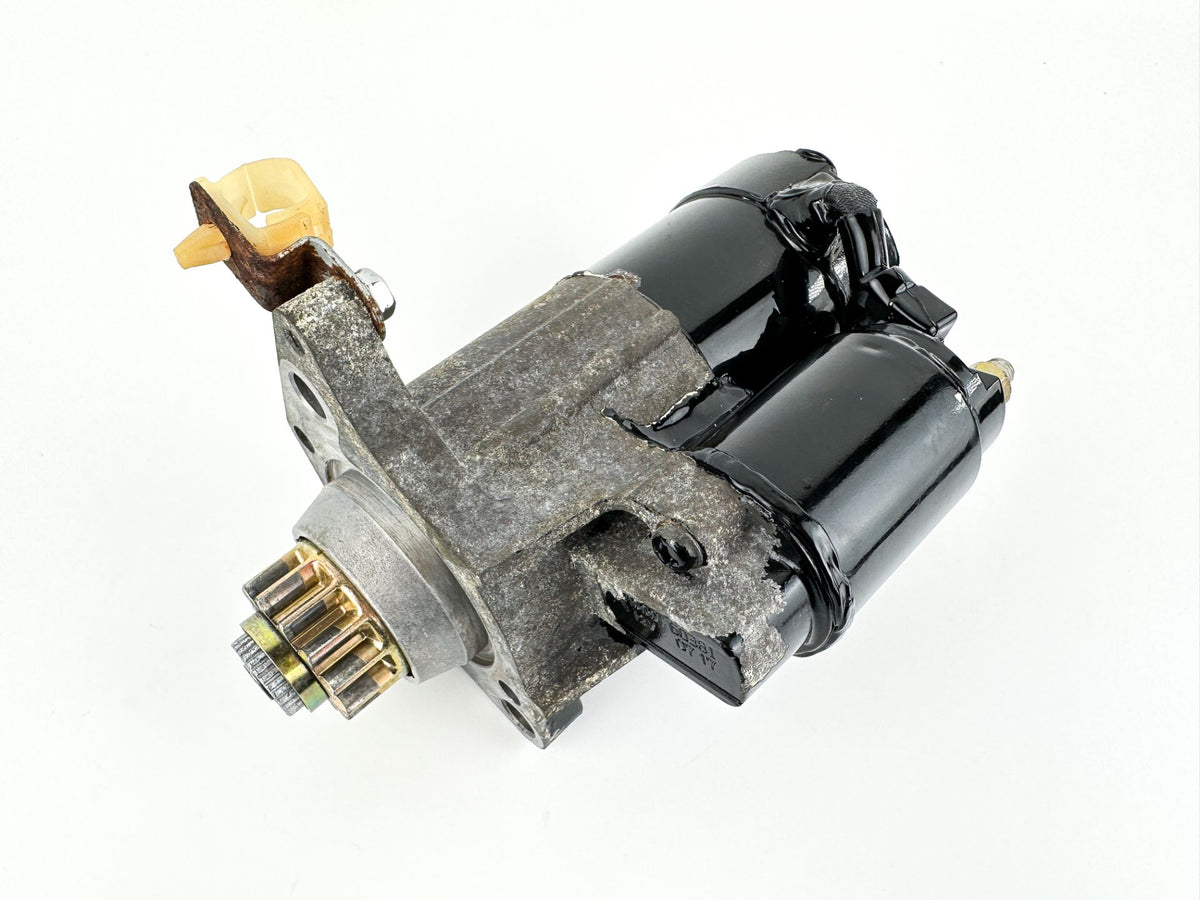 2001 Honda 130 HP 4 Stroke Outboard Starter Motor 31200-ZW5-003 OEM