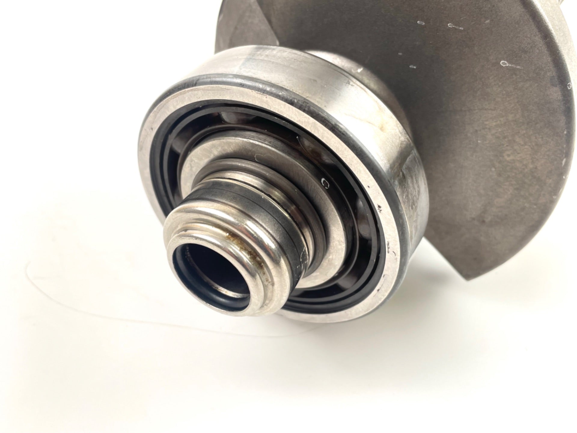 2015 Mercury 250 HP ProXS 2 Stroke Outboard 3.0L Crankshaft 842753A02 OEM