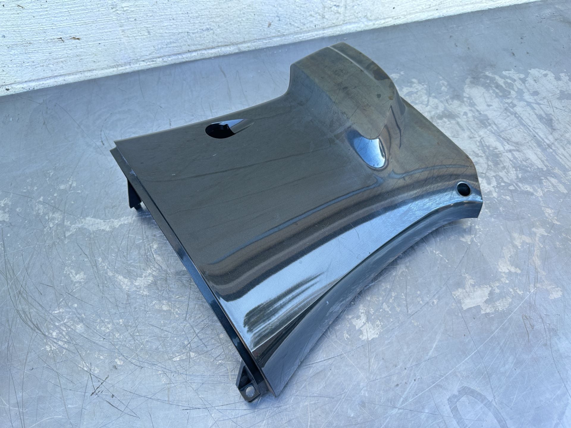 2016 Suzuki 175 HP 4 Stroke Outboard 25" XL Cowling Set Oil Pan Cover