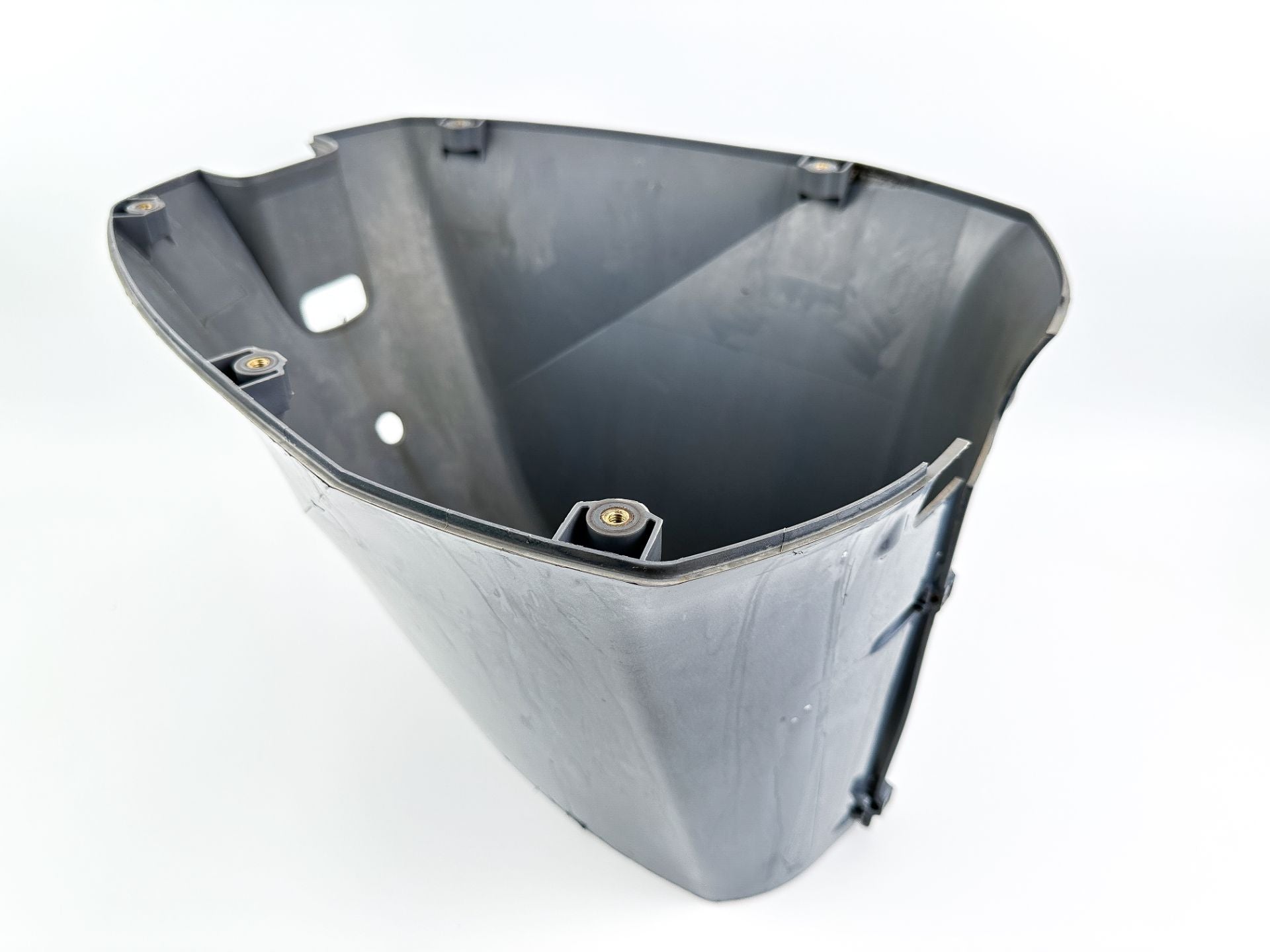 2003 Yamaha 115 HP 4 Stroke Outboard Lower Apron Cover 67F-42741-00-8D OEM