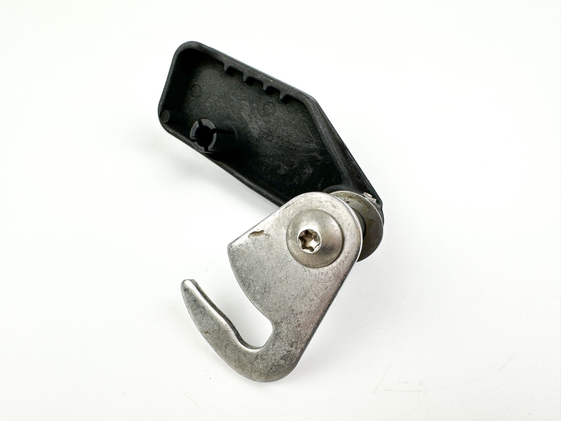 2008 Evinrude 250 HP 2 Stroke Etec Rear Latch Handle 5005709 OEM