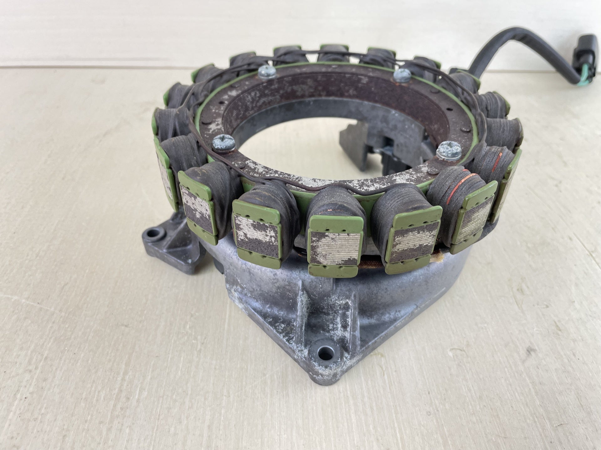 04 - 2022 Yamaha 150HP 4 Stroke Outboard Stator Coil Pulser Base Assembly