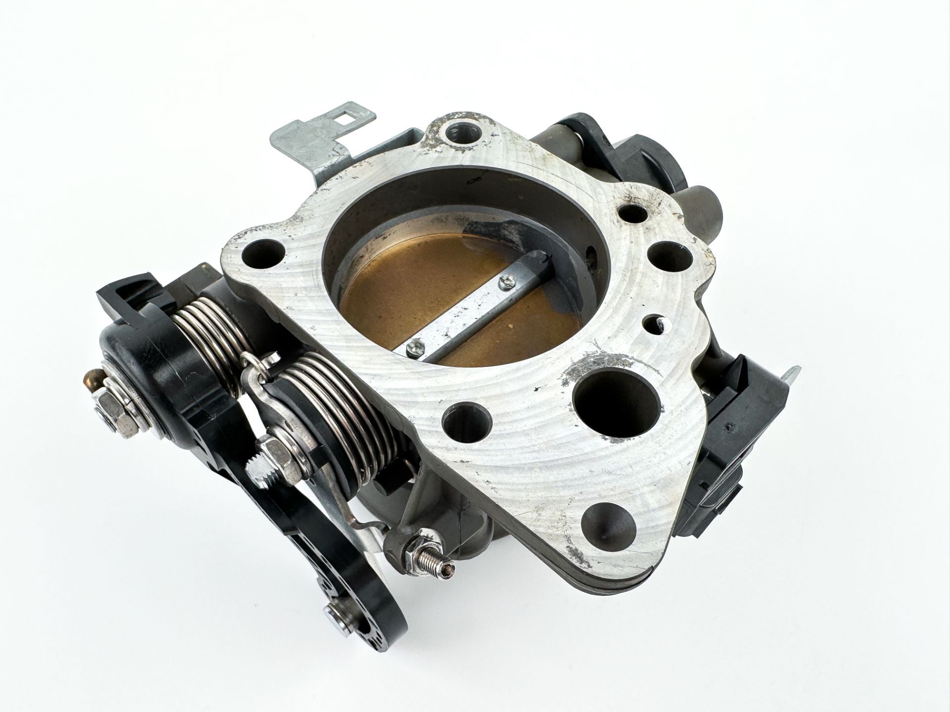 2011 Honda 135 HP 4 Stroke Outboard Throttle Body Assembly 16400-ZY6-013 OEM
