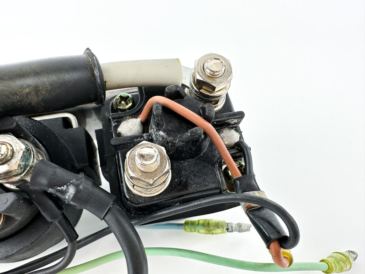 1997 Yamaha 130 HP 2 Stroke Outboard Trim Tilt Relay 6E5-81950-00-00 OEM