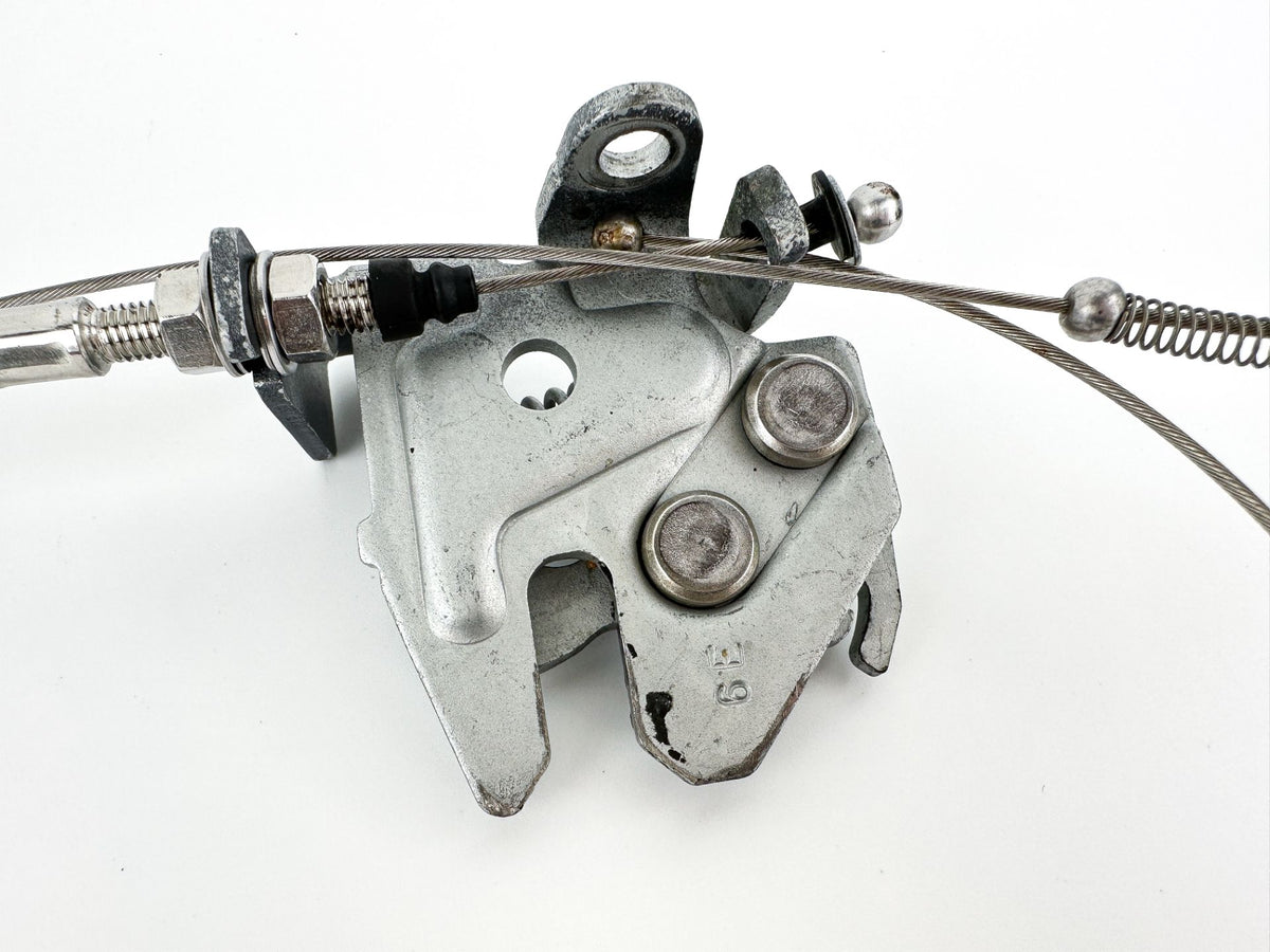 1997 Yamaha 130 HP 2 Stroke Outboard Latch Set 6R3-42824-00-00 OEM