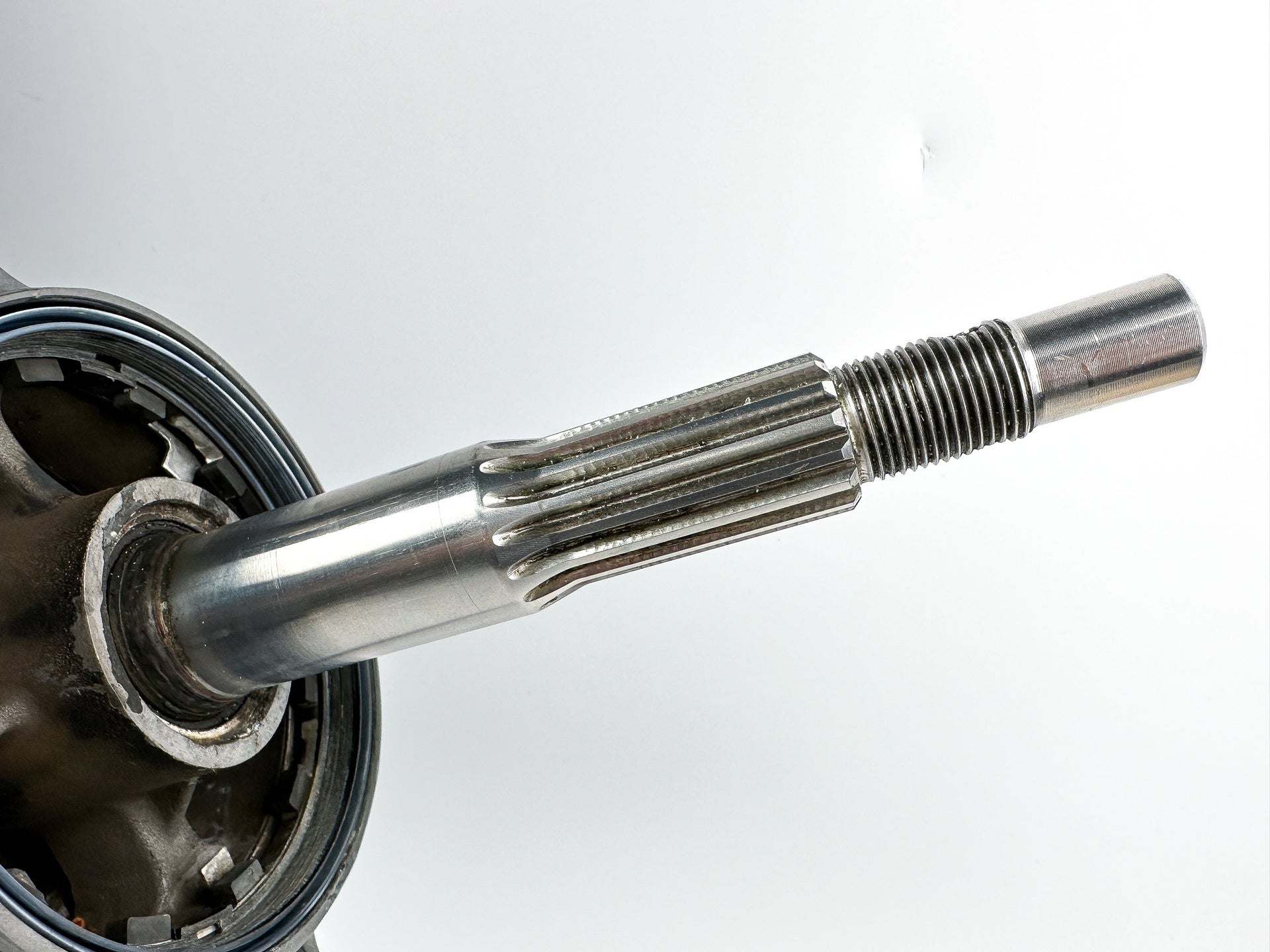 Evinrude Etec G2 150 175 200HP 2.7L Lower Unit Gear Case 5011636 SLX 2:16:1