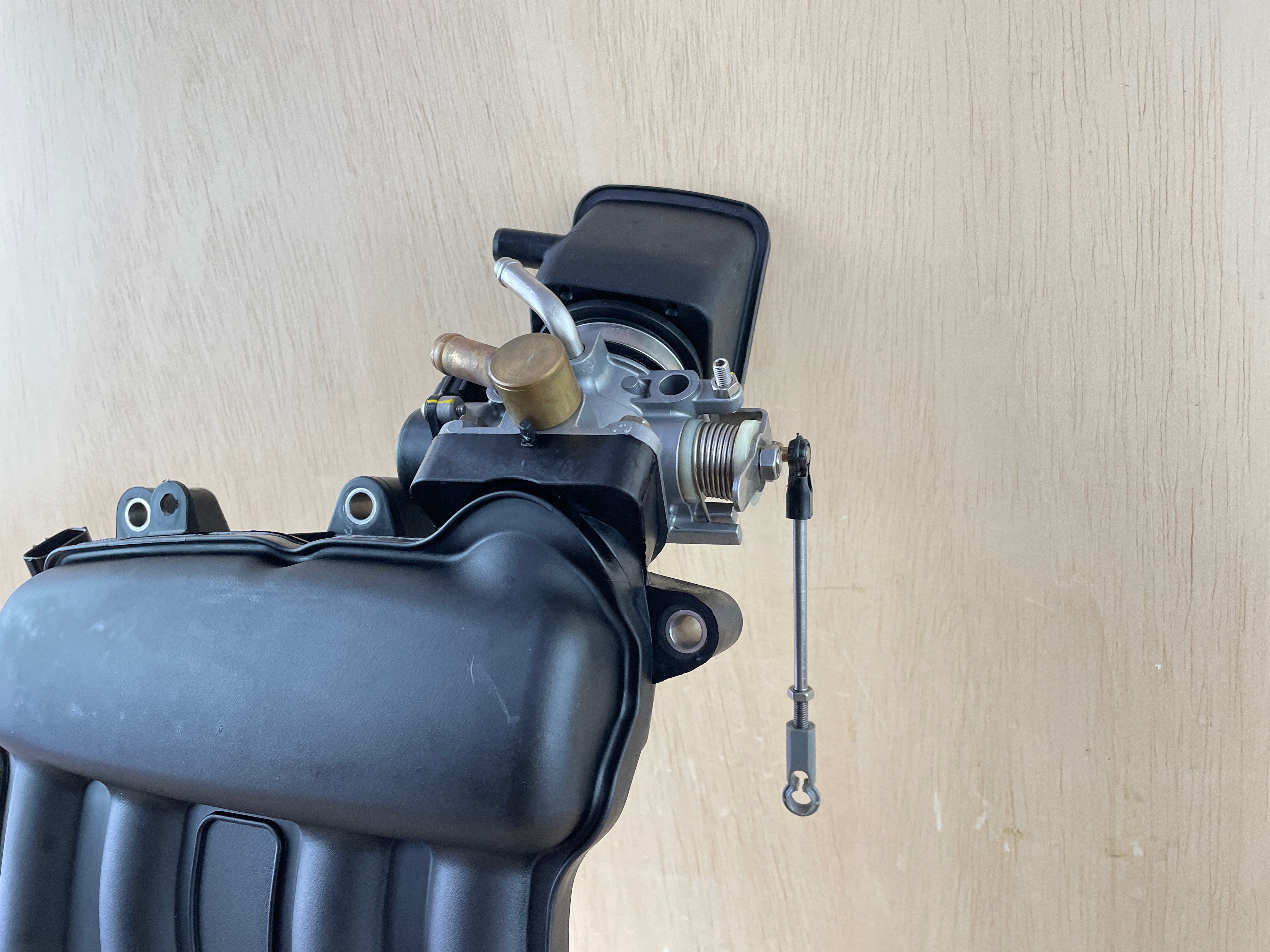 2014 Yamaha 70HP 4 Stroke Outboard Air Intake Assembly 6CJ-14200-01-00