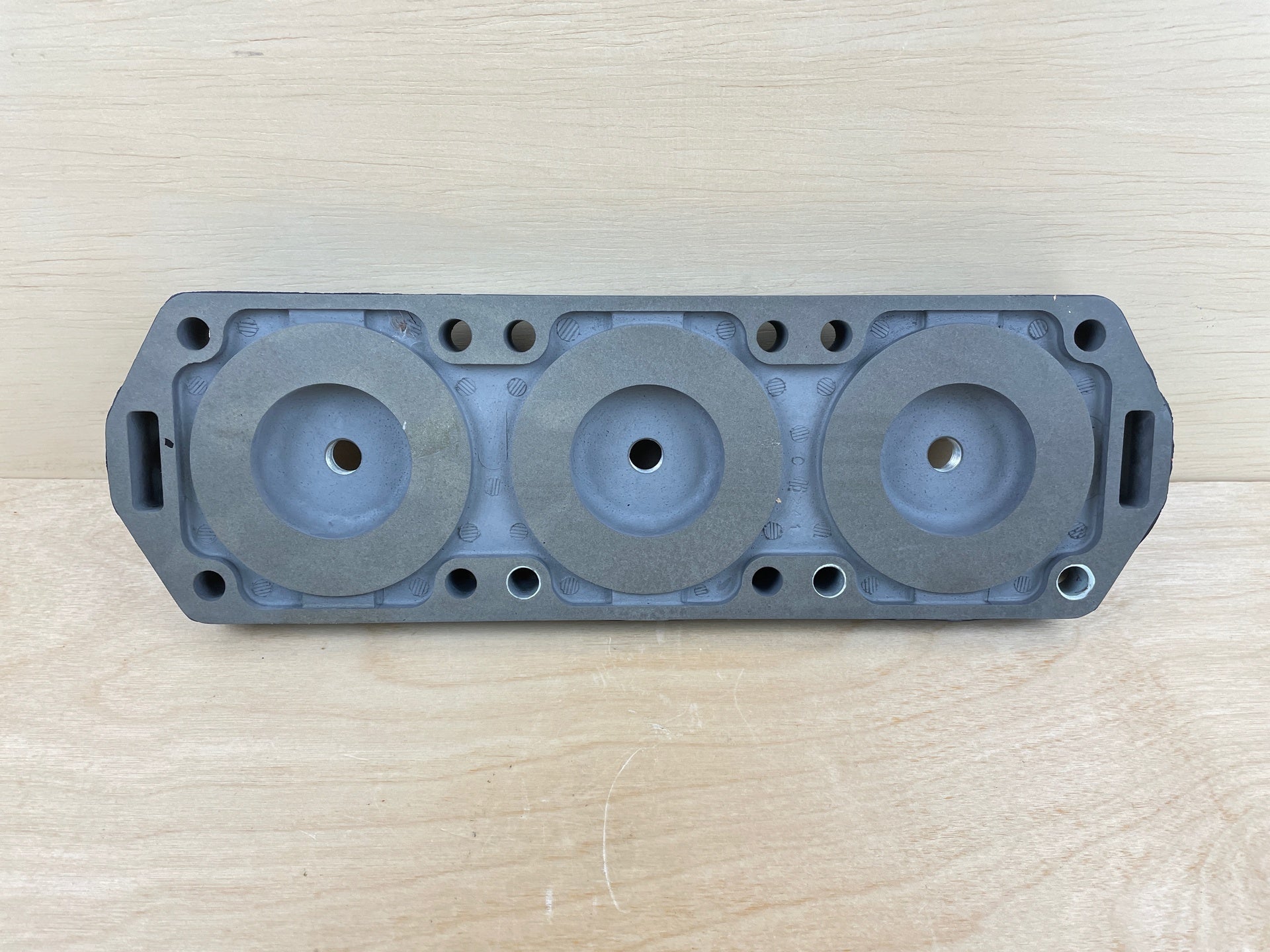 Mercury Quicksilver Cylinder Head Assembly 150HP 18419F1 Brand New OEM