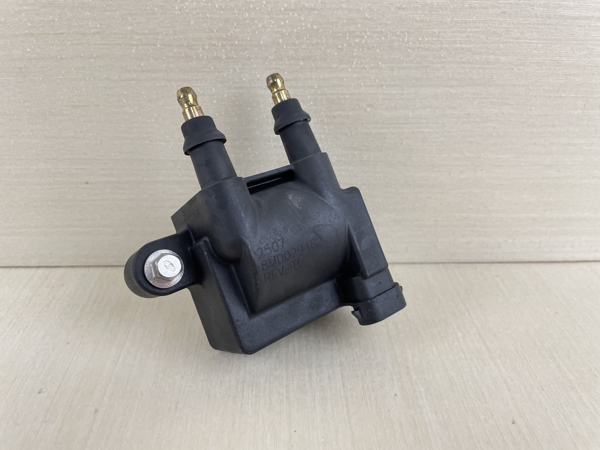 Merucry 90HP 4 Stroke EFI Outboard Ignition Coil Assembly 8M0044991