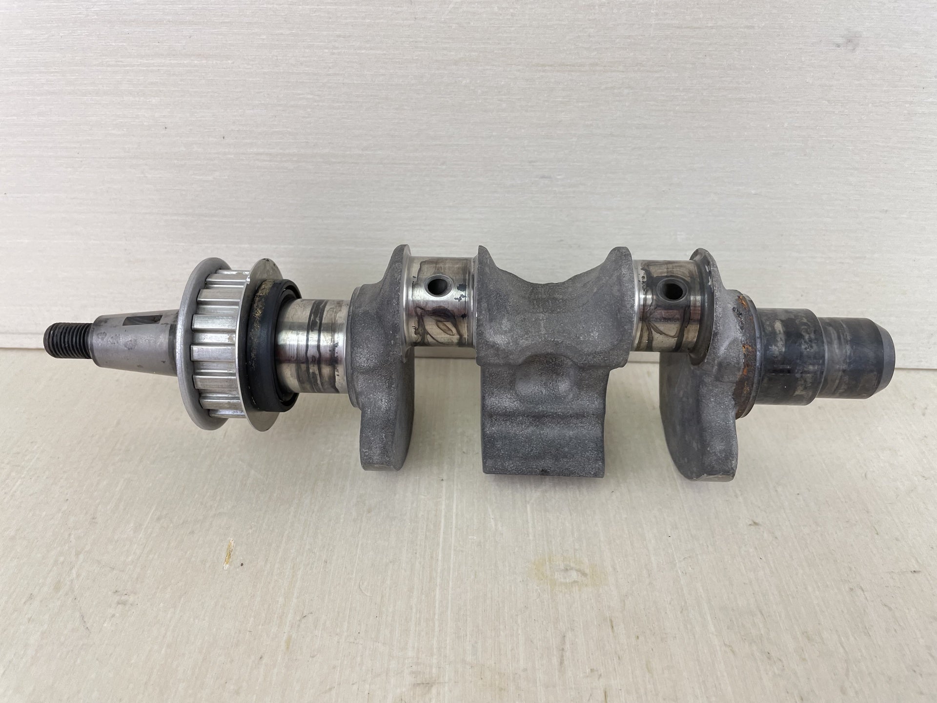2013 Yamaha 8HP 4 Stroke Outboard Crankshaft Crank Assembly 60R-E1411-00-00