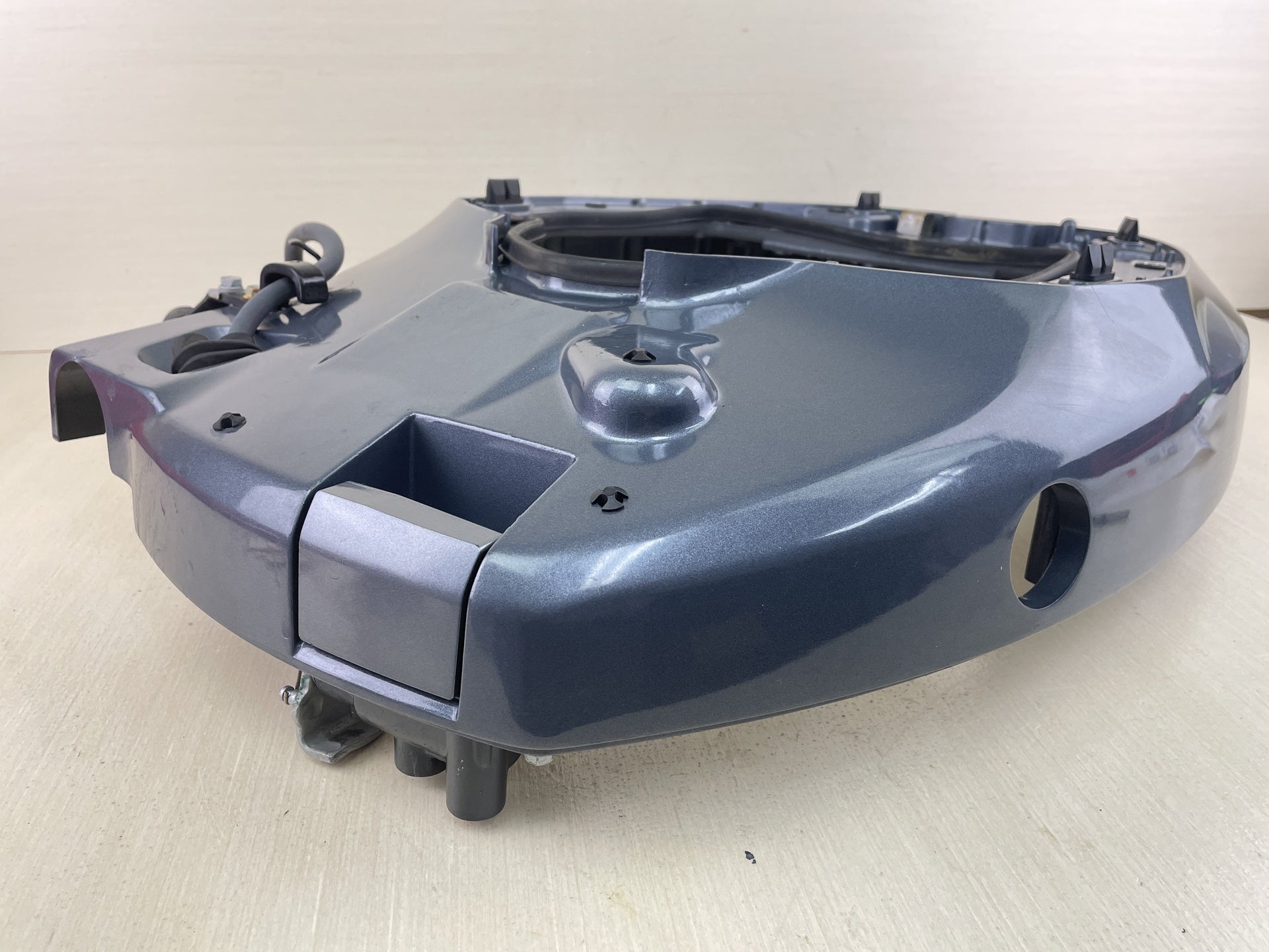 2016 Yamaha 90HP 4 Stroke Outboard Bottom Cowling Assembly 6D8-42710-00-8D