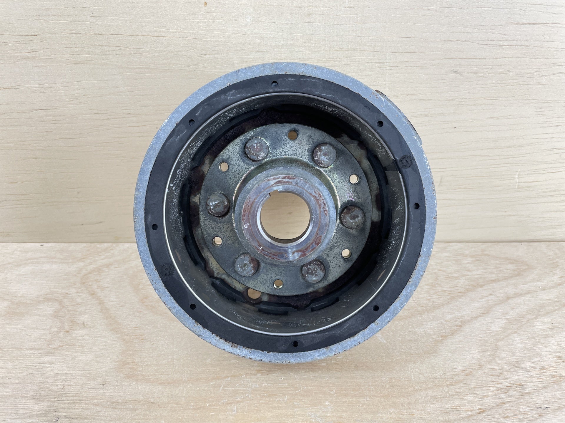 1997 Honda 90HP 4 Stroke Outboard Alternator Stator Coil Flywheel Assembly