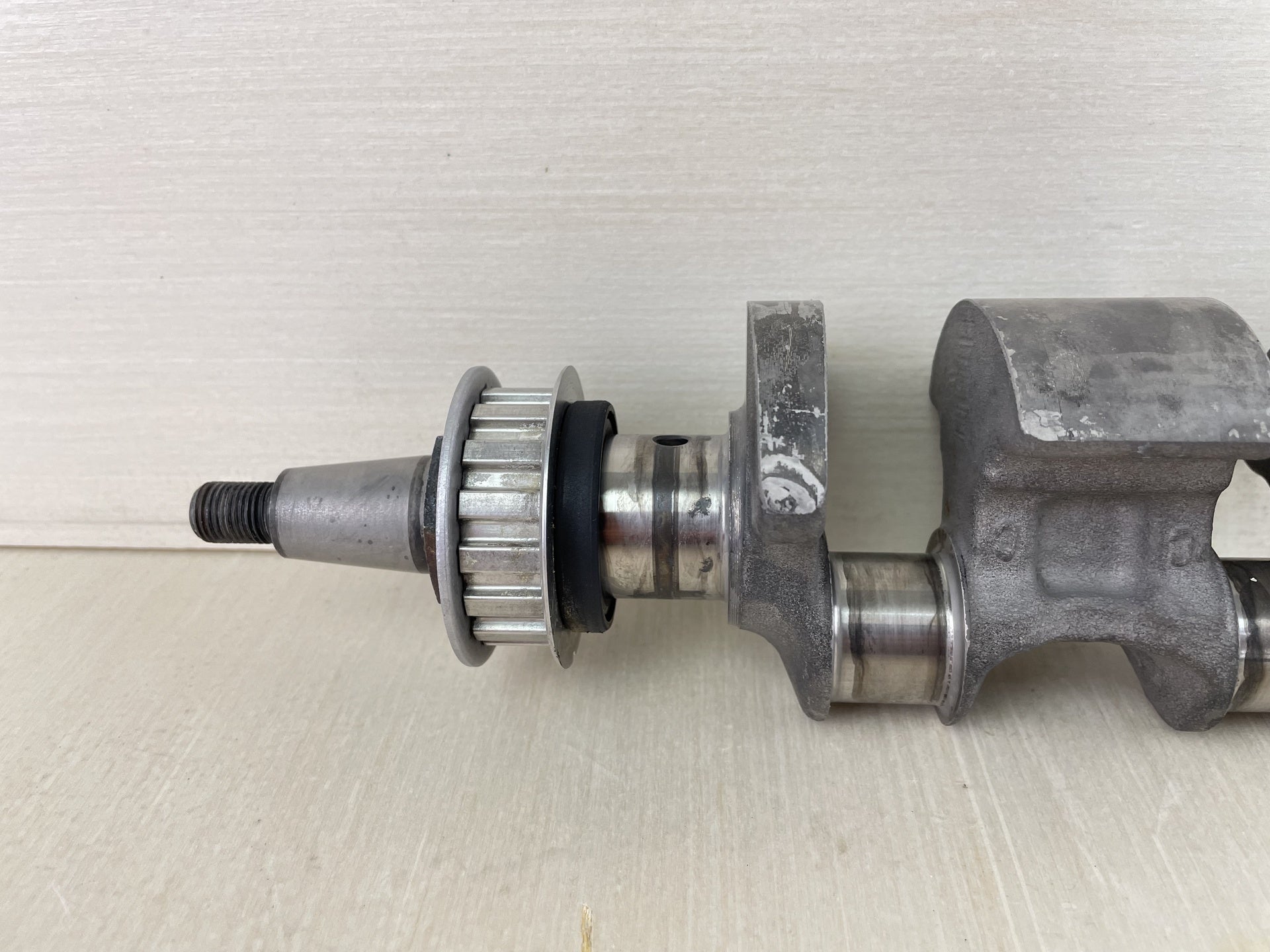 2013 Yamaha 8HP 4 Stroke Outboard Crankshaft Crank Assembly 60R-E1411-00-00