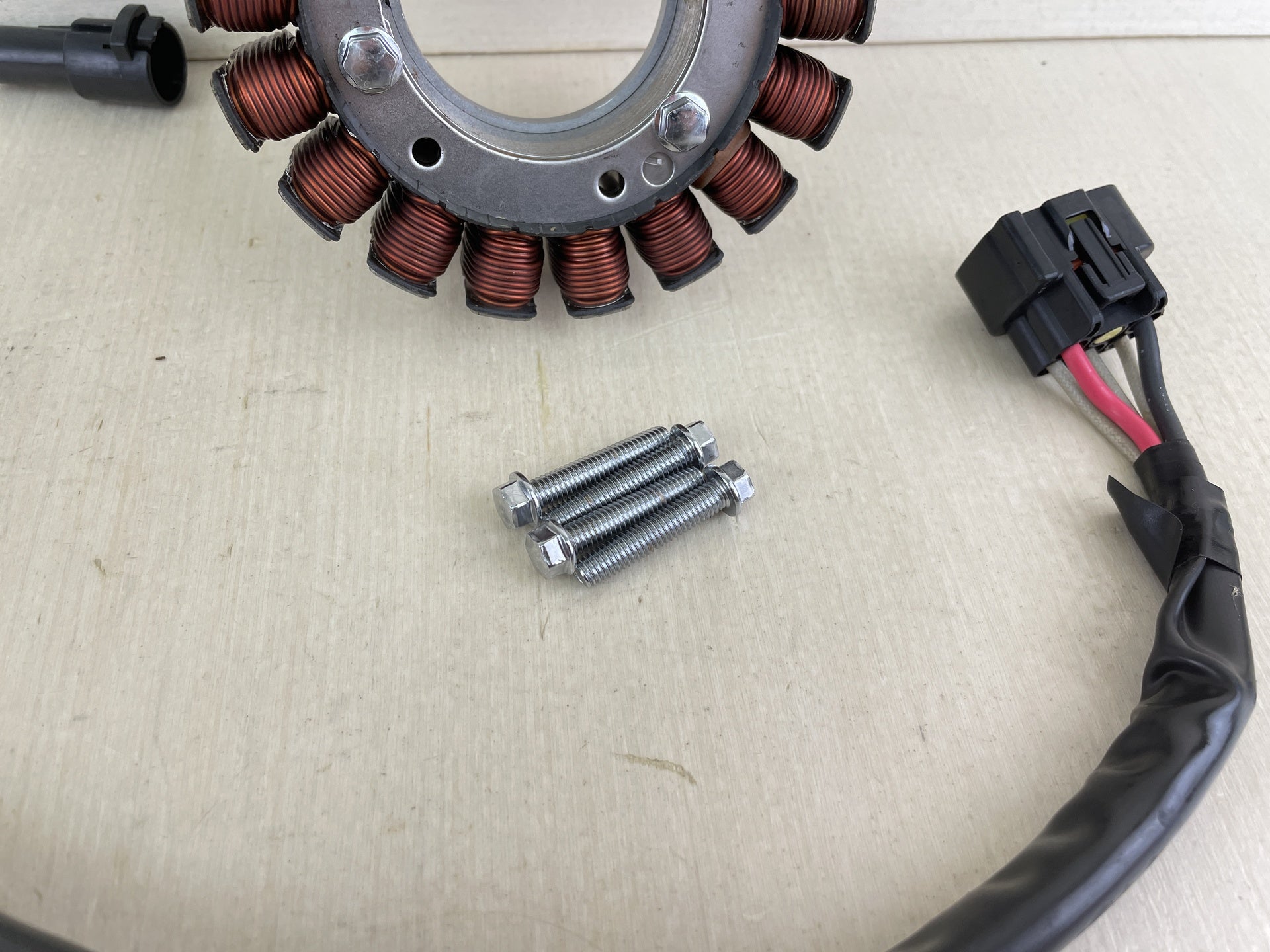 2006 Yamaha 60HP Outboard Stator & Base Magneto Assembly 6C5-81410-00-00