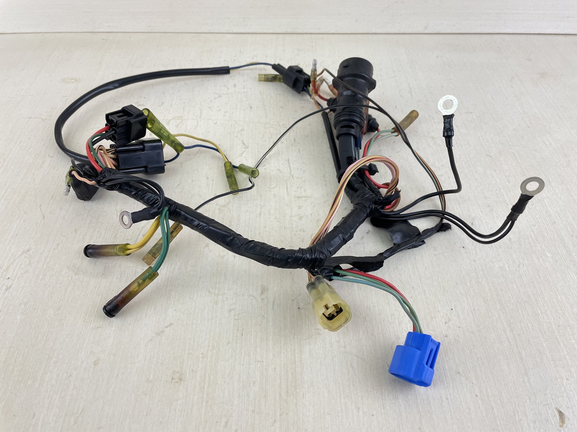 2002 Yamaha 60HP 4 Stroke Outboard Engine Wire Harness 69W-82590-00-00