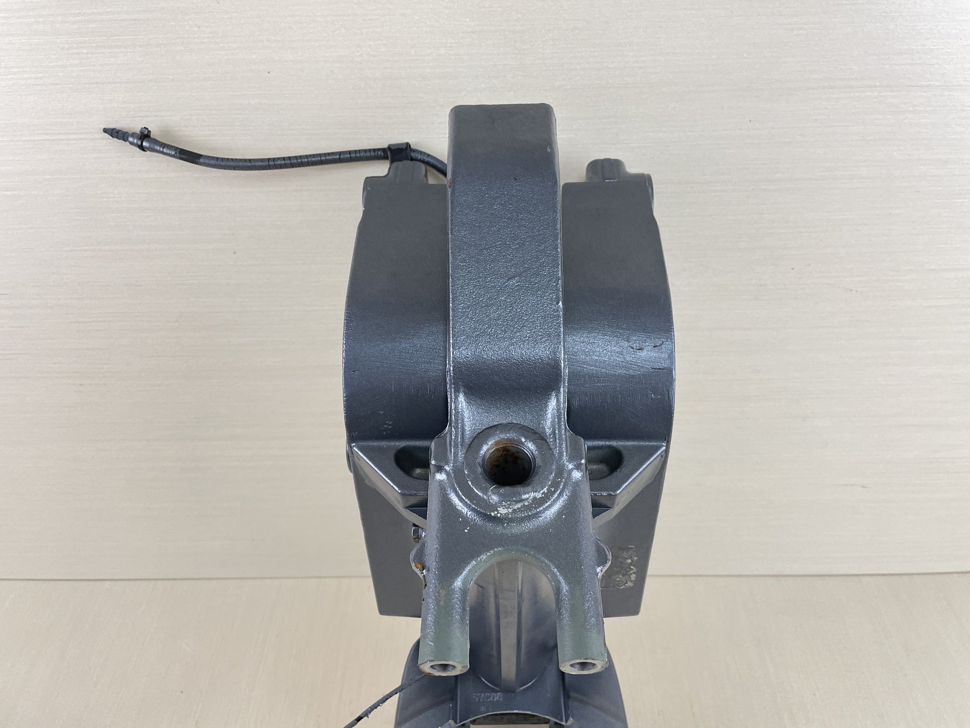 2000 Yamaha 40HP 4 Stroke Outboard 20" L Swivel & Steerig Bracket 67C-43311-10-4D