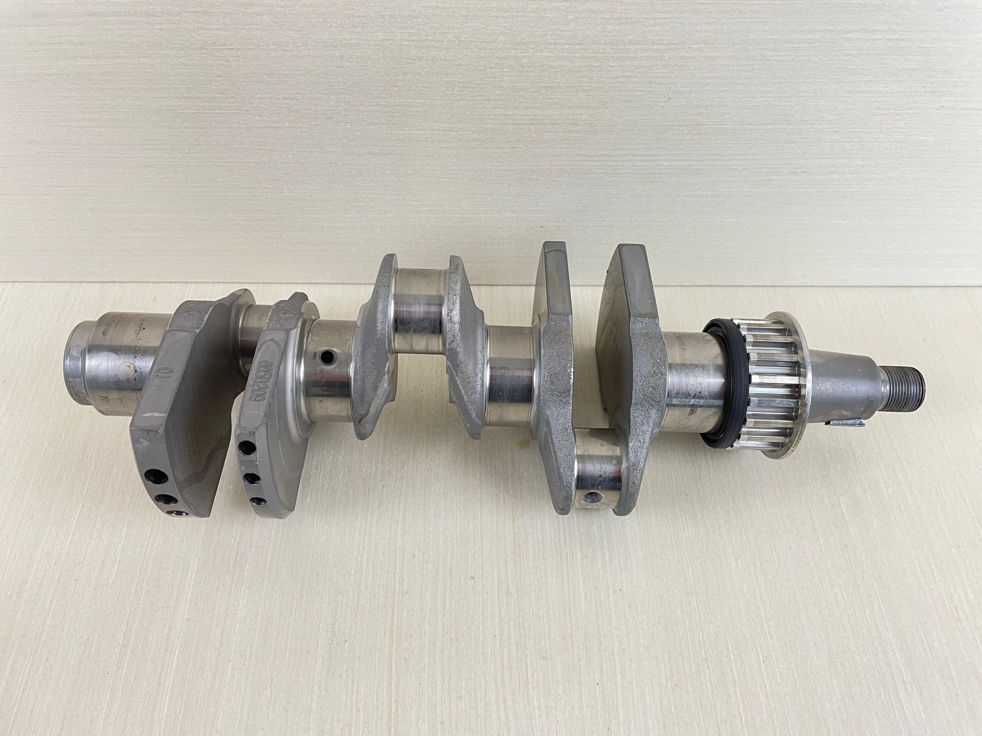 2002 Yamaha 30HP F30 4 Stroke Outboard Crankshaft Assembly 67C-11411-00-00