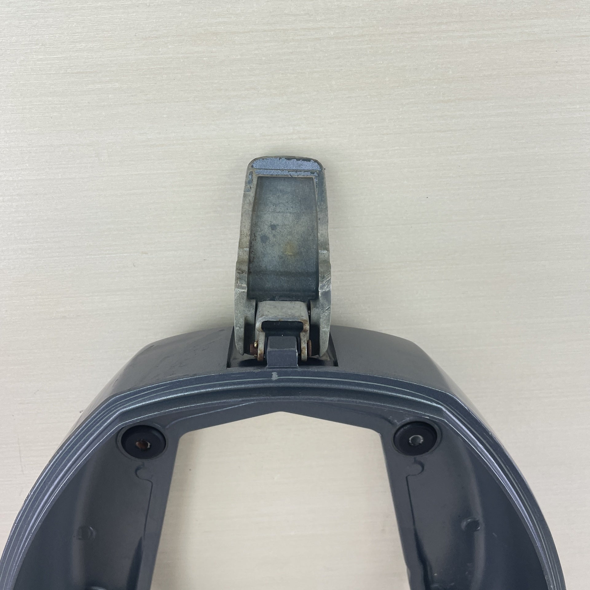 62Y-42711-14-4D Yamaha 2000 - 2004 50HP 4 Stroke Outboard Lower Cowling Pan