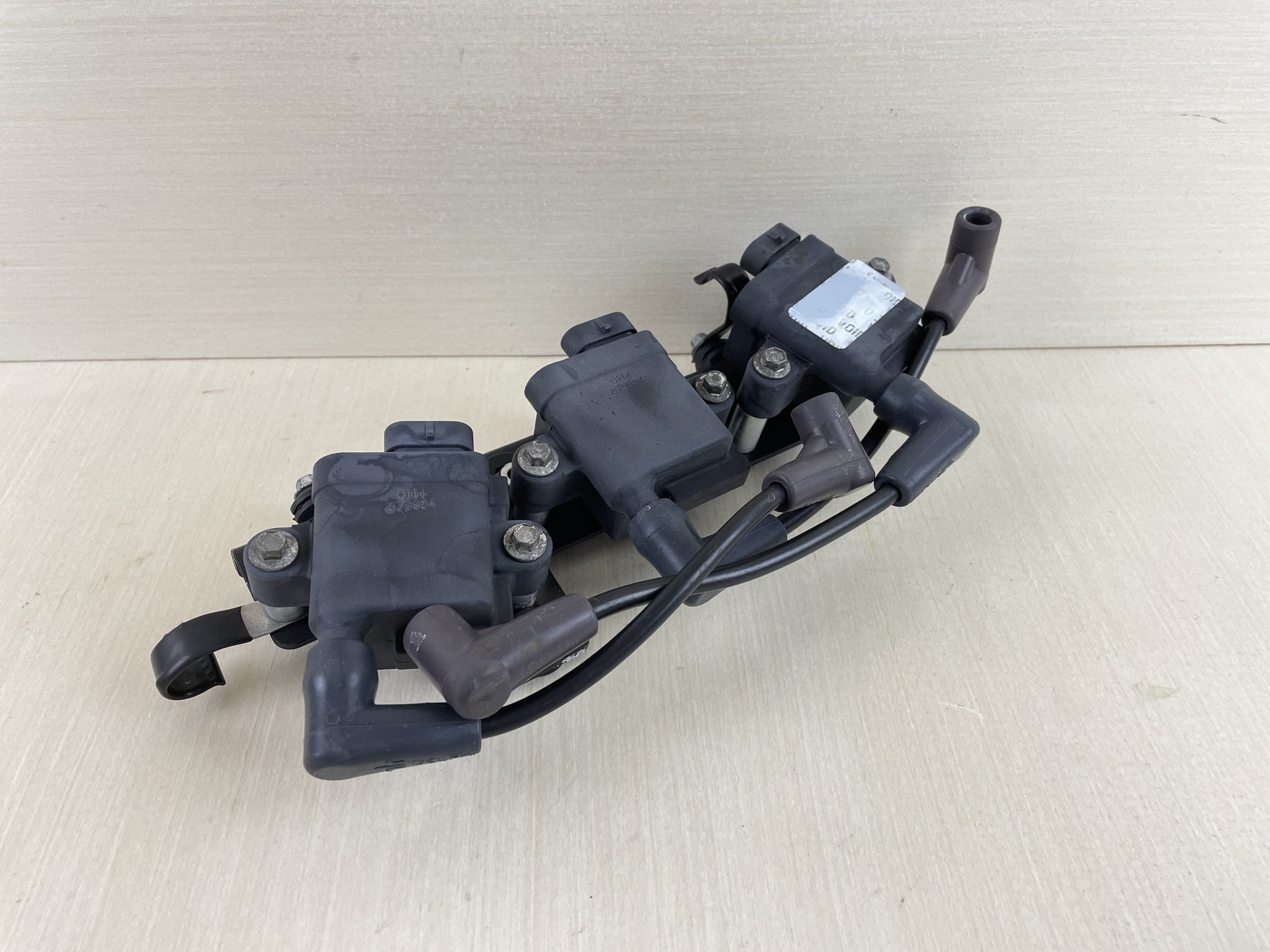 2005 Mercury 40HP 4 Stroke Outboard Ignition Coil Set With Plate 879984T00