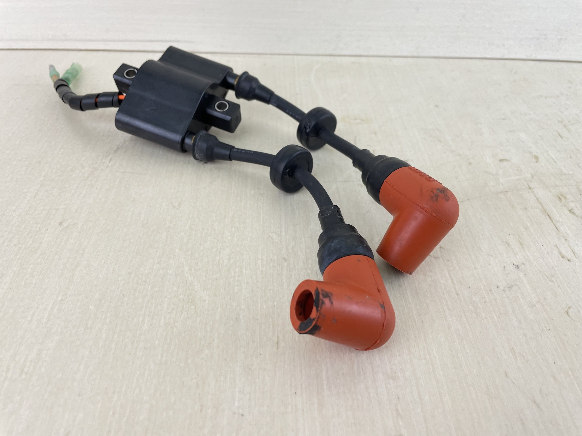 Yamaha 6 8 9.9 HP 4 Stroke Outboard Ignition Coil 680-85570-02-00 OEM
