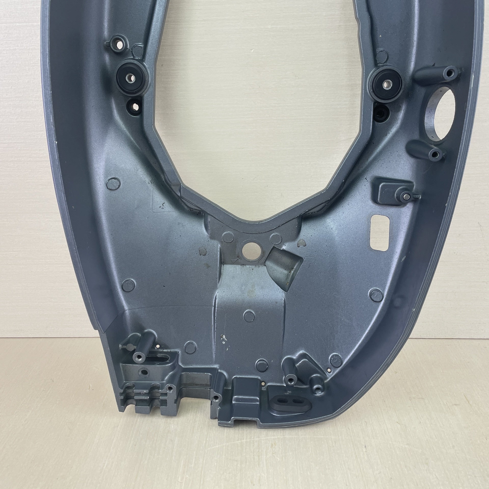 62Y-42711-14-4D Yamaha 2000 - 2004 50HP 4 Stroke Outboard Lower Cowling Pan