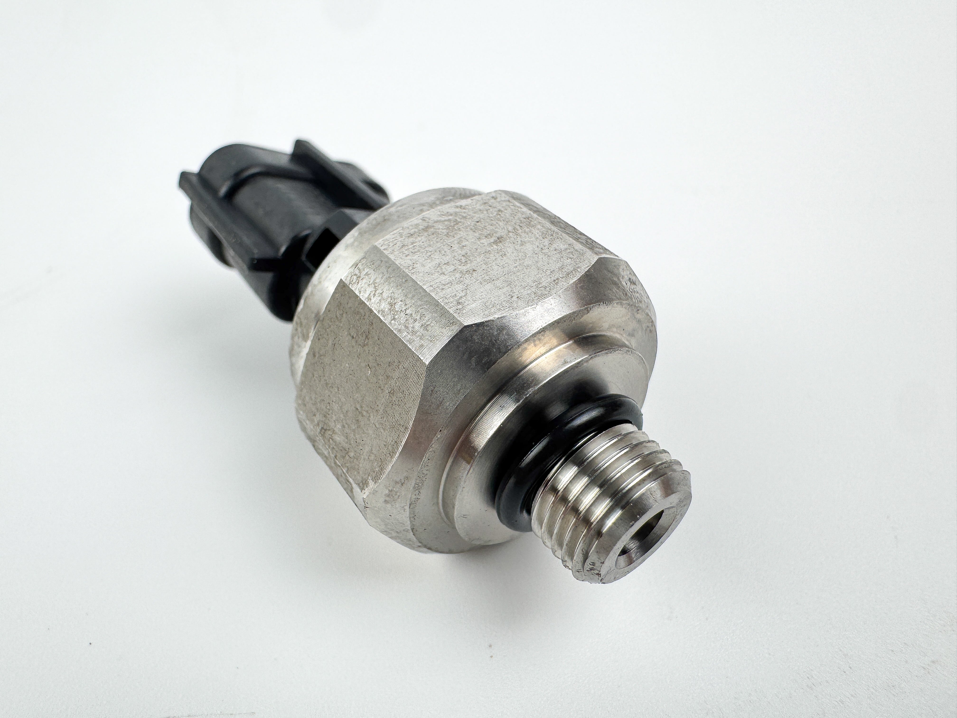 Yamaha 4 Stroke Outboard Oil Pressure Sender Sensor Unit 6AW-83651-00-00 - Tested