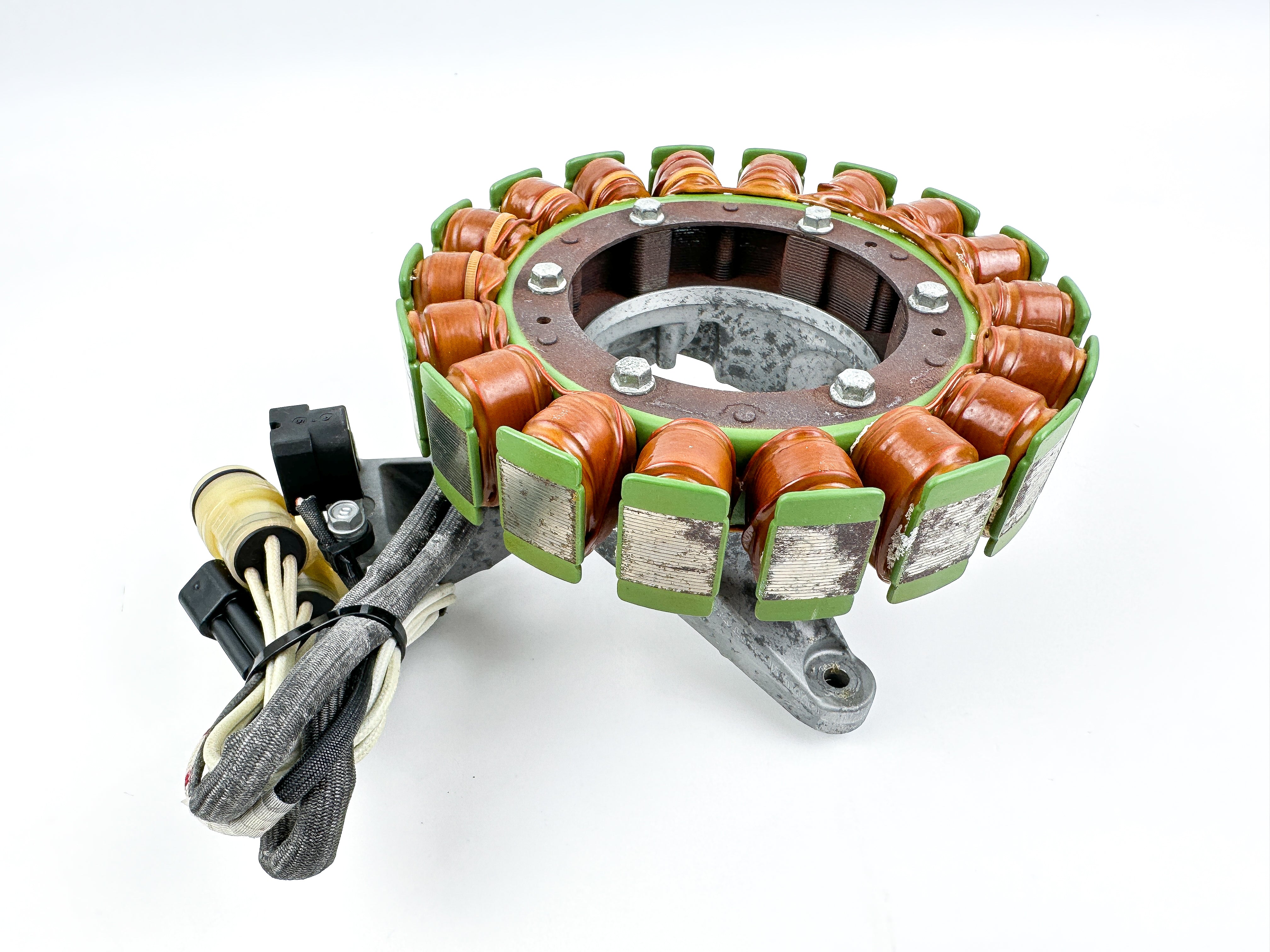 2015 Yamaha 200HP F200 4 Stroke Outboard Stator Coil Pulser Base Assembly 6DA-81410-00-00