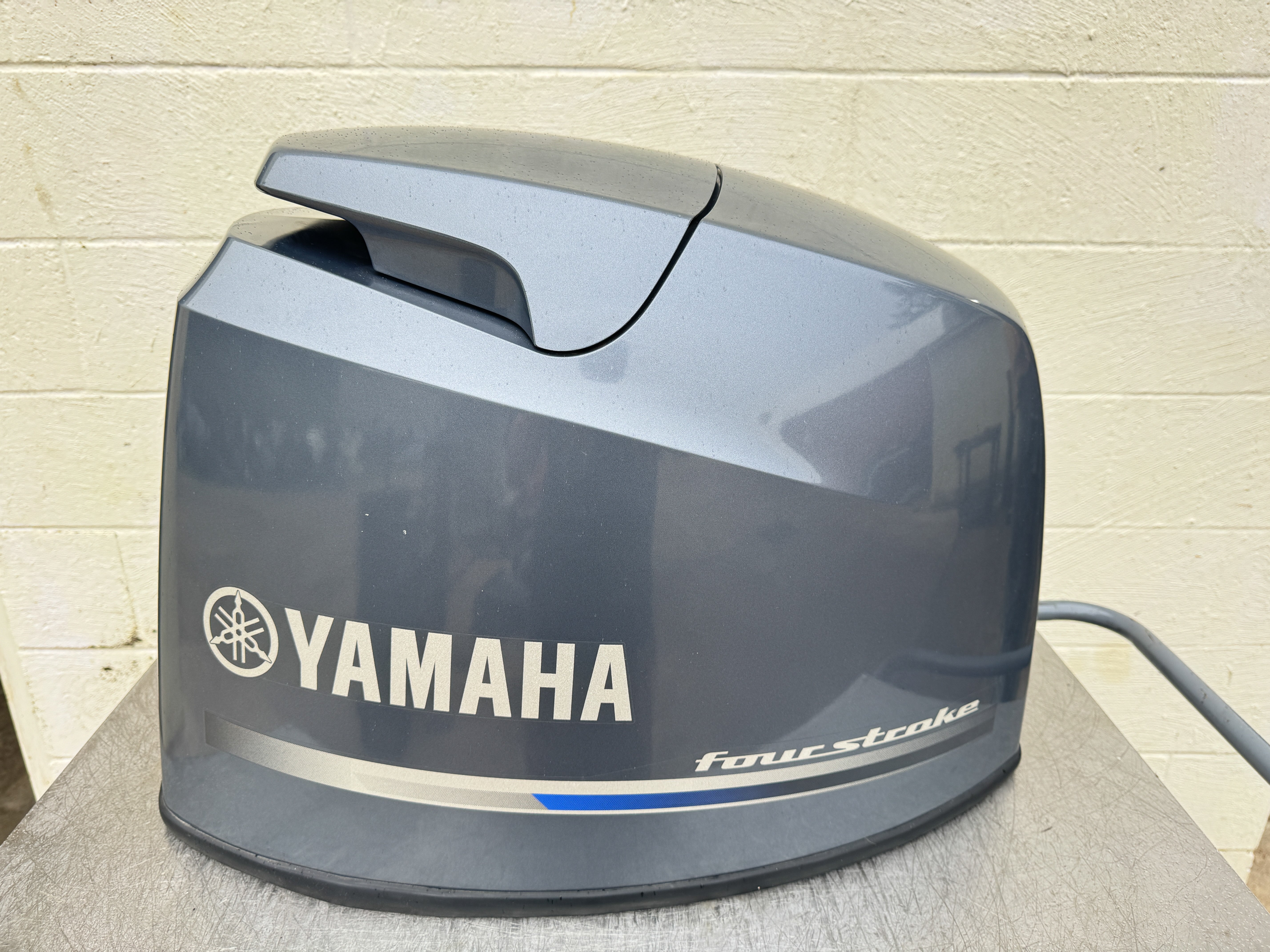 2014-2017 Yamaha 90HP 4 Stroke Outboard Top Cowling Cover 67F-4261A-00-00