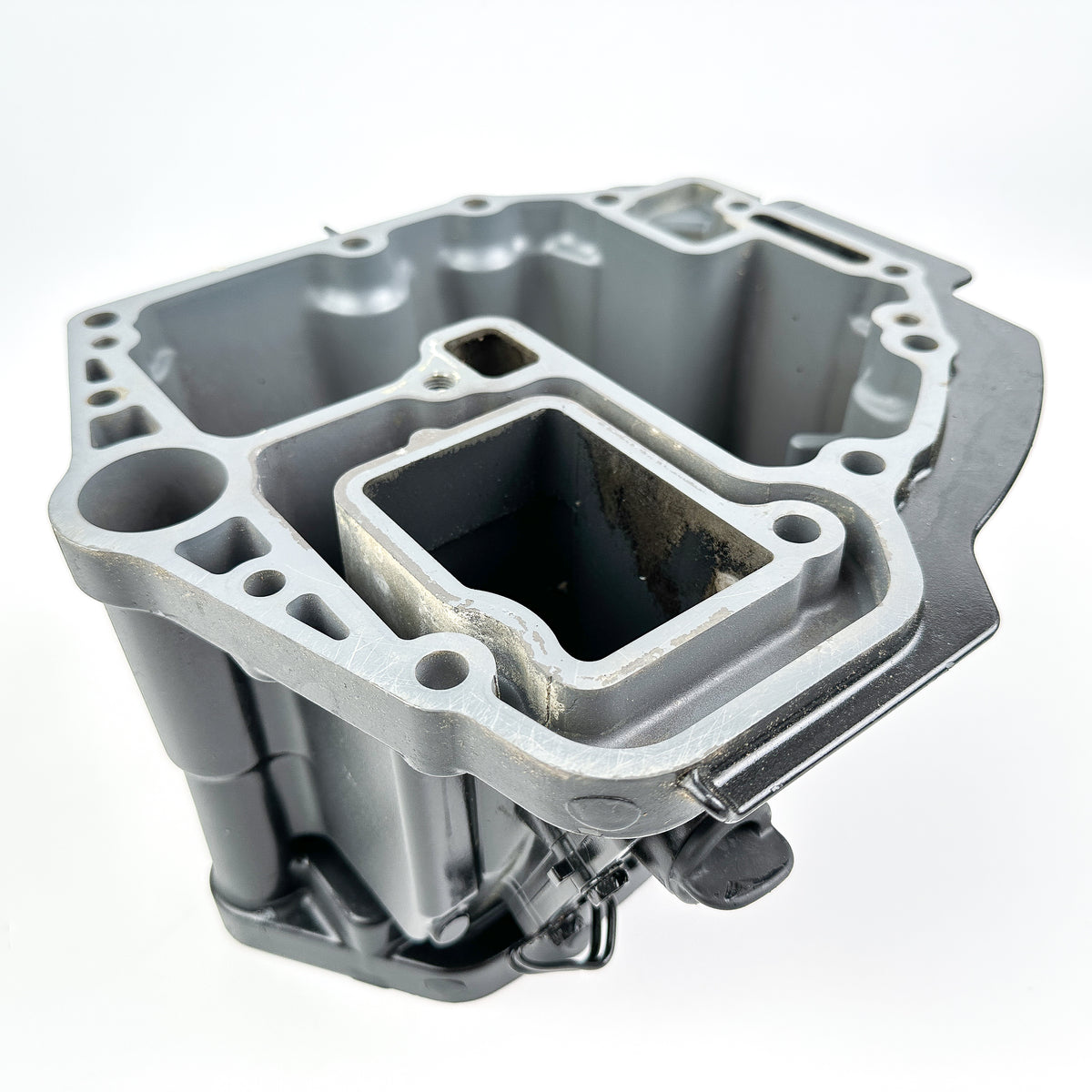 バンブー 2009 Suzuki 90HP DF90 4 Stroke Outboard Oil Pan Assembly 11501-87L10-0