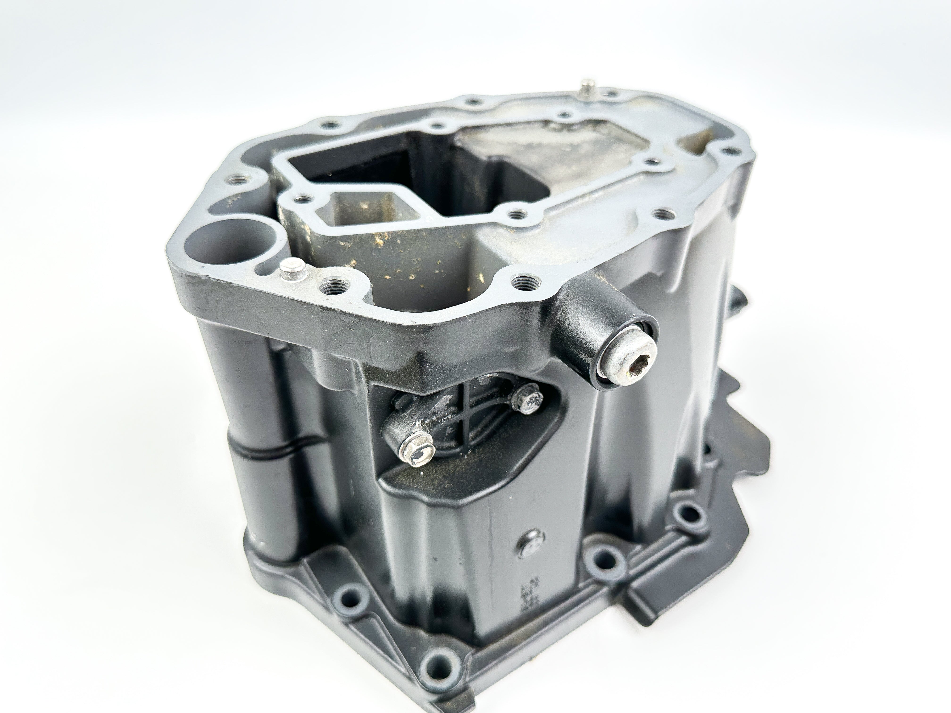 2009 Suzuki 90HP DF90 4 Stroke Outboard Oil Pan Assembly 11501-87L10-0EP