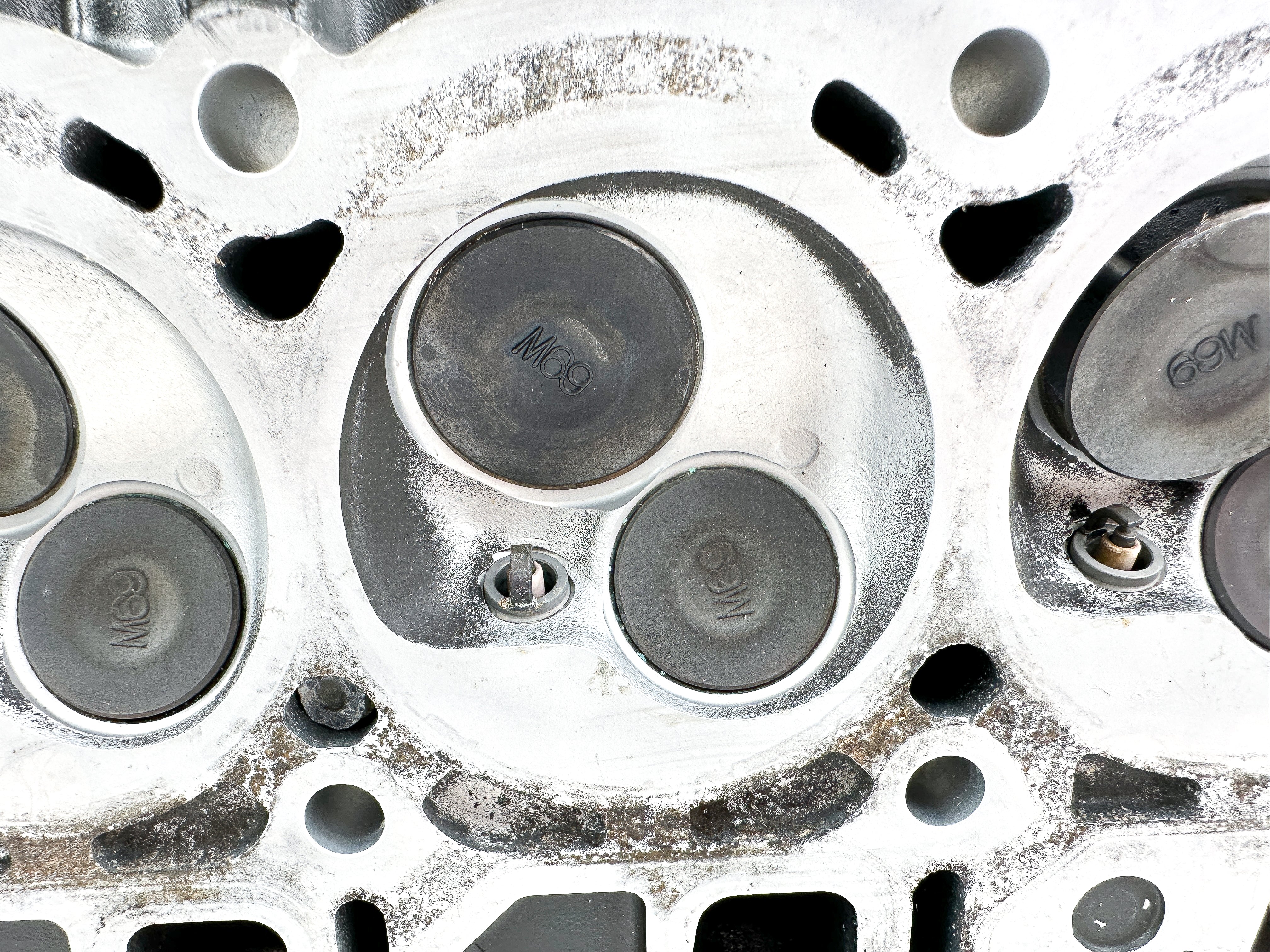 2007 Yamaha 60HP 4 Stroke Outboard Cylinder Head Assembly 6C5-W009A-11-1S PARTS