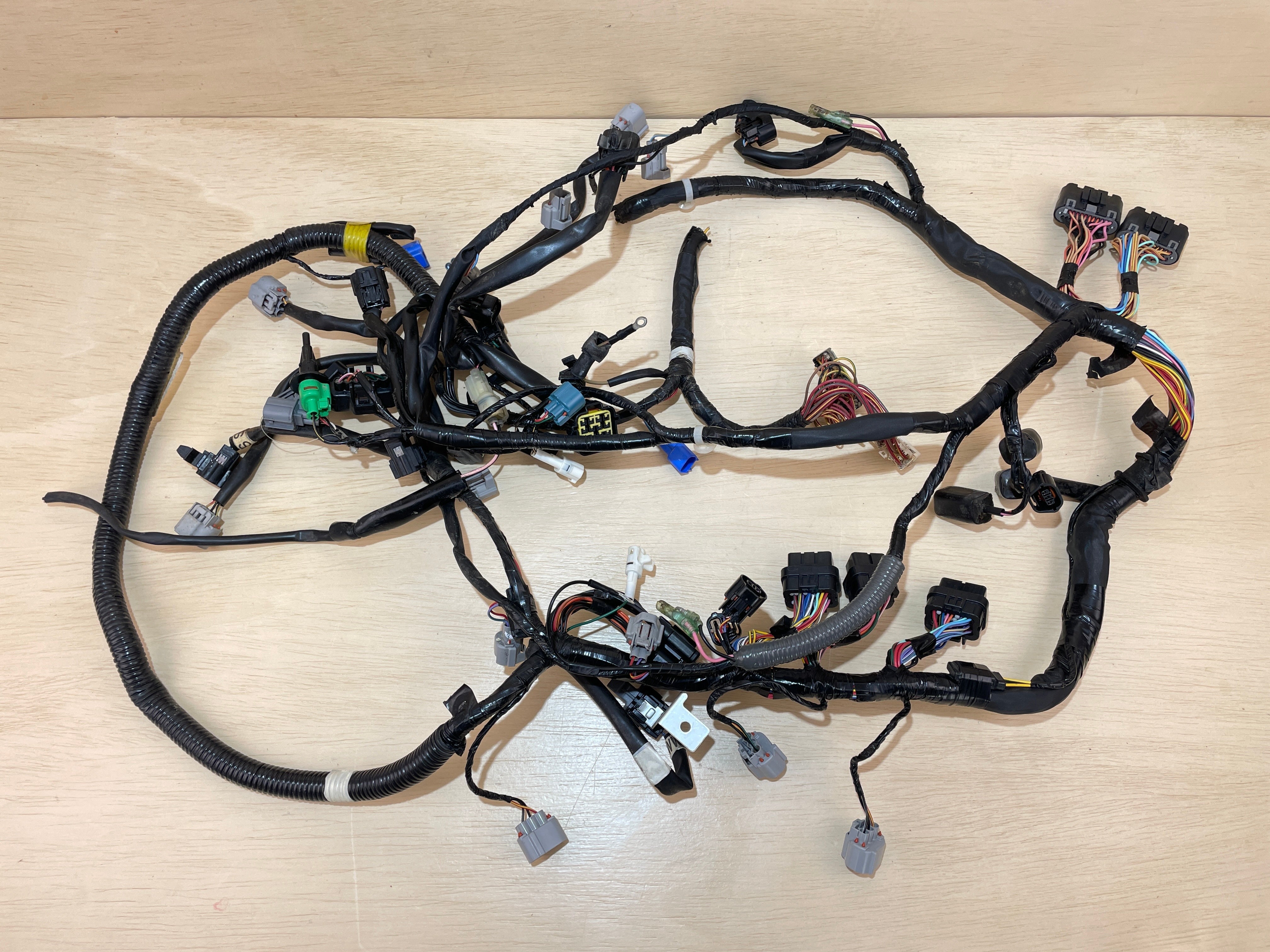 2015 Yamaha 250HP Engine Wiring Harness Assembly 99999-04425-00 Damaged