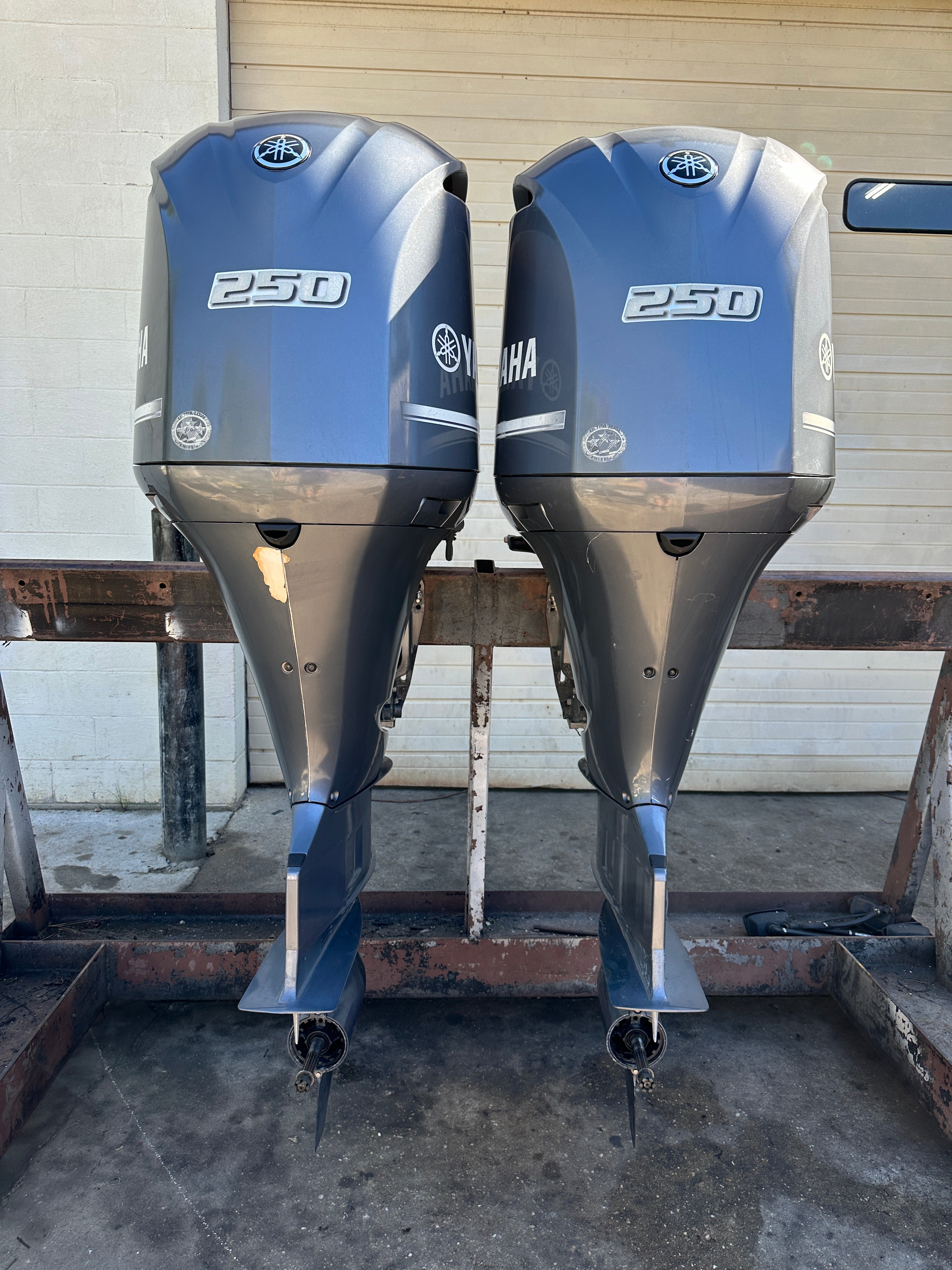 2016 Yamaha F250 250HP 4 Stroke Outboard Pair 30" Shaft W/ Digital Controls