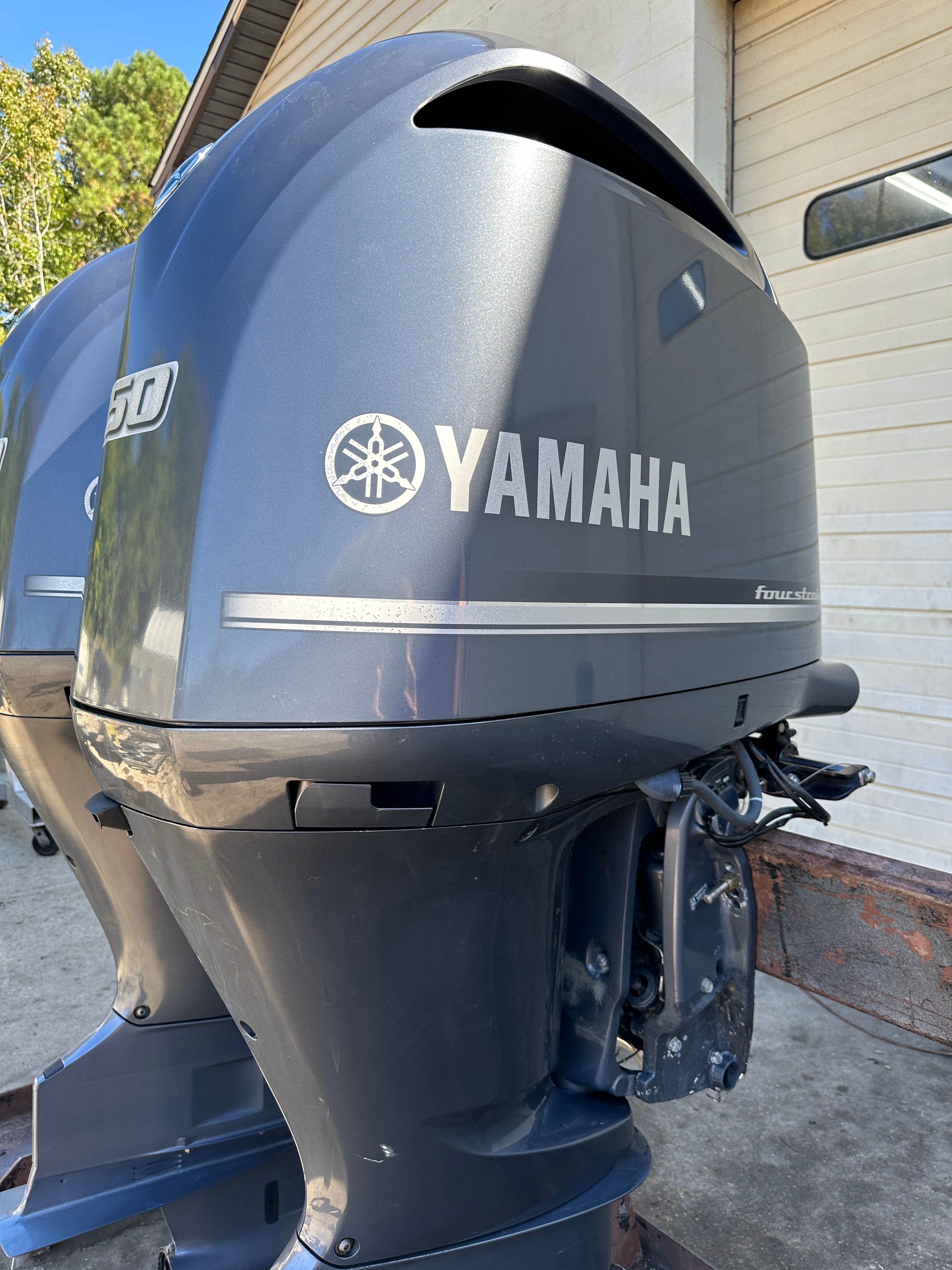 2016 Yamaha F250 250HP 4 Stroke Outboard Pair 30" Shaft W/ Digital Controls