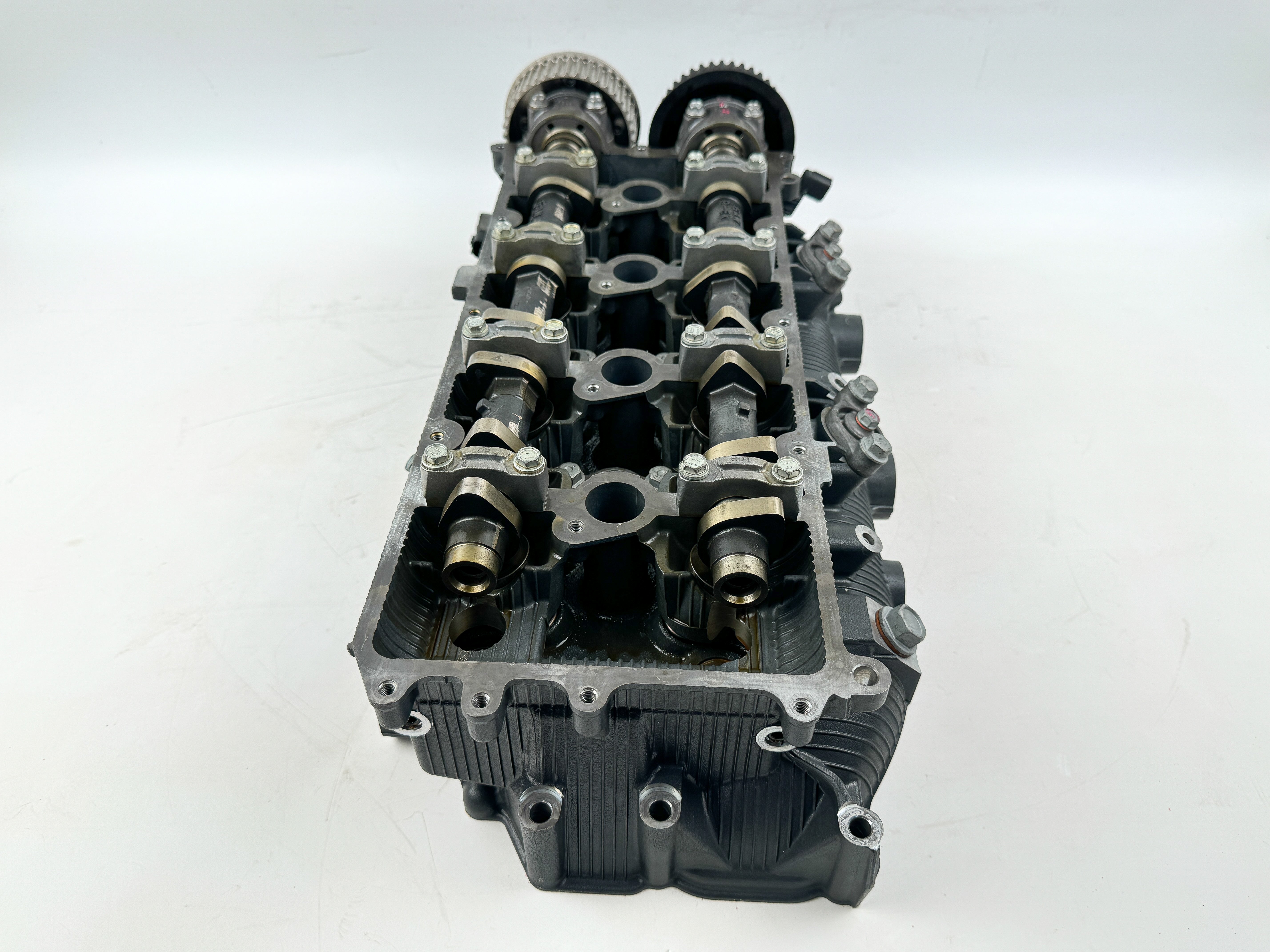 2012 + Yamaha F 350 HP Outboard Port Side Cylinder Head Assembly 6AW-W009A-01-9S