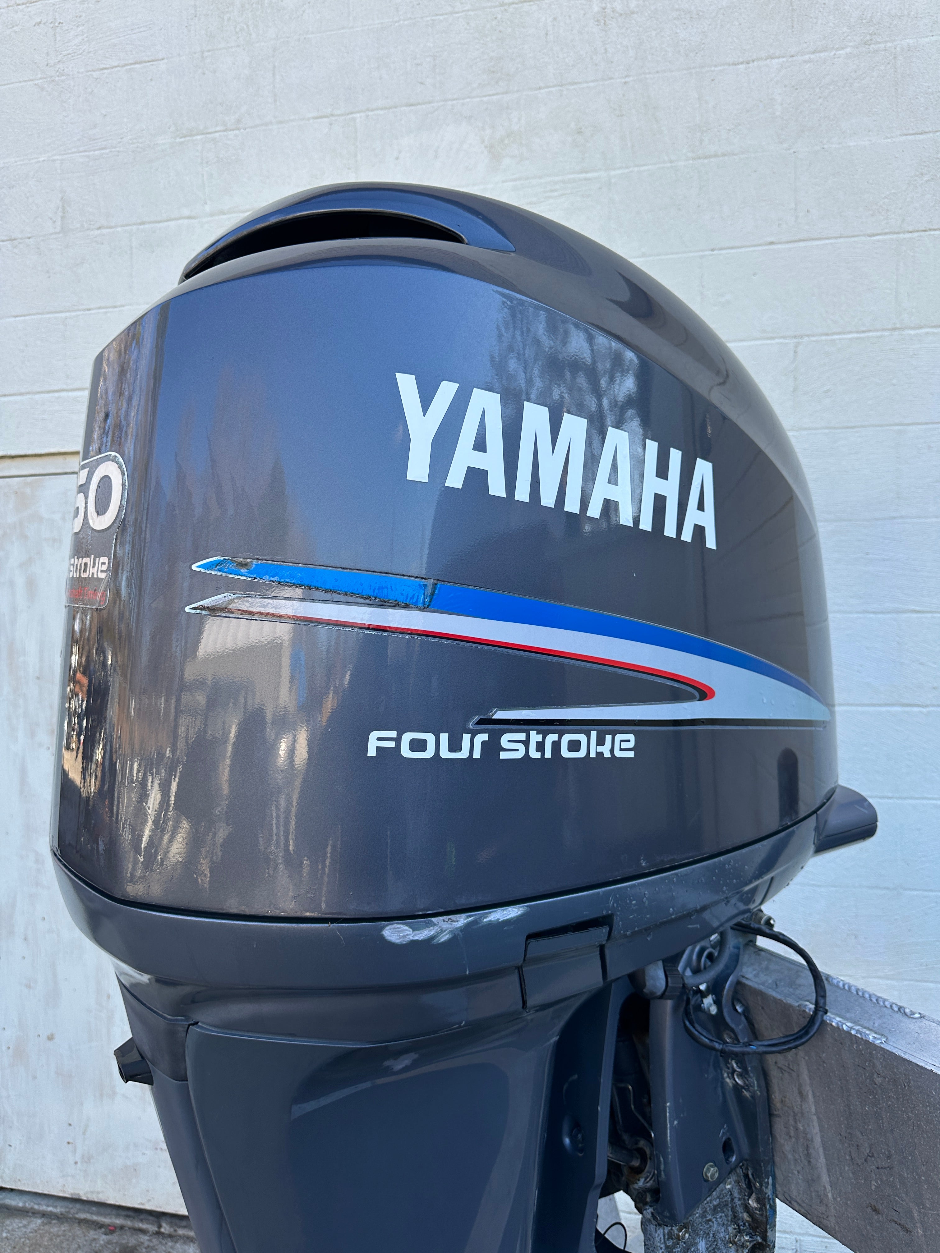 2007 Yamaha 250HP 4 Stroke Outboard Engine 25" XL Shaft W/ Prop