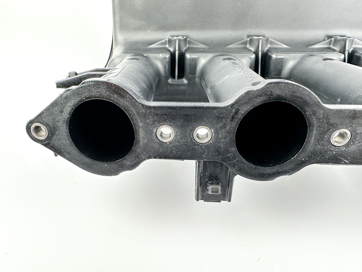 2000 Yamaha 100 HP 4 Stroke Outboard Intake Manifold 67F-14440-00-00 OEM