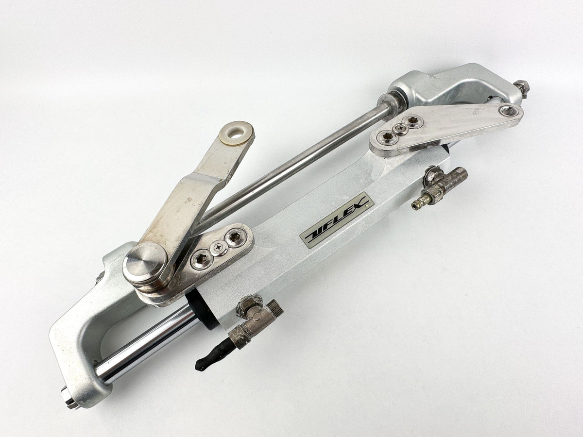 UFlex Outboard Hydraulic Steering Cylinder Ram