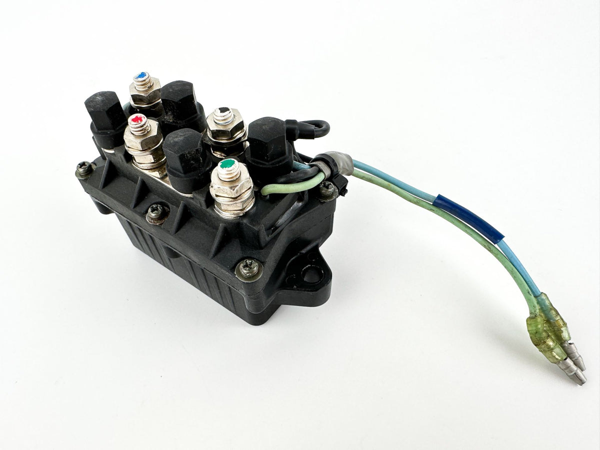 2002 Yamaha 50 HP 2 Stroke Outboard Trim Tilt Relay 6H1-81950-00-00 OEM