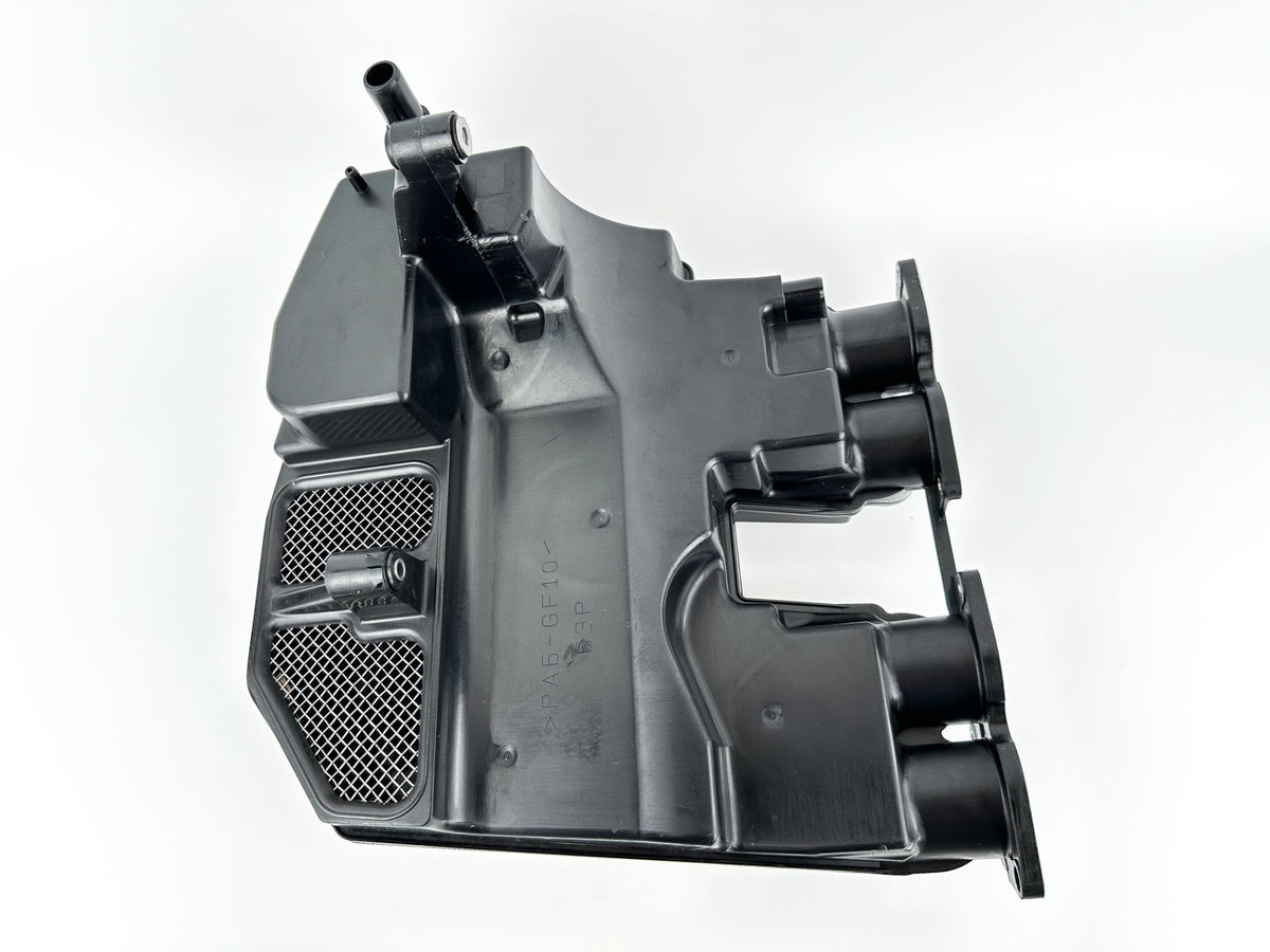 2020 Yamaha 150 HP 4 Stroke Outboard Intake Air Silencer Assembly 63P-14440-00-00 OEM