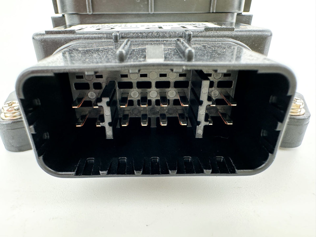 2019 Yamaha 115 HP 4 Stroke Outboard Fuse Box 6FP-82170-00-00 OEM