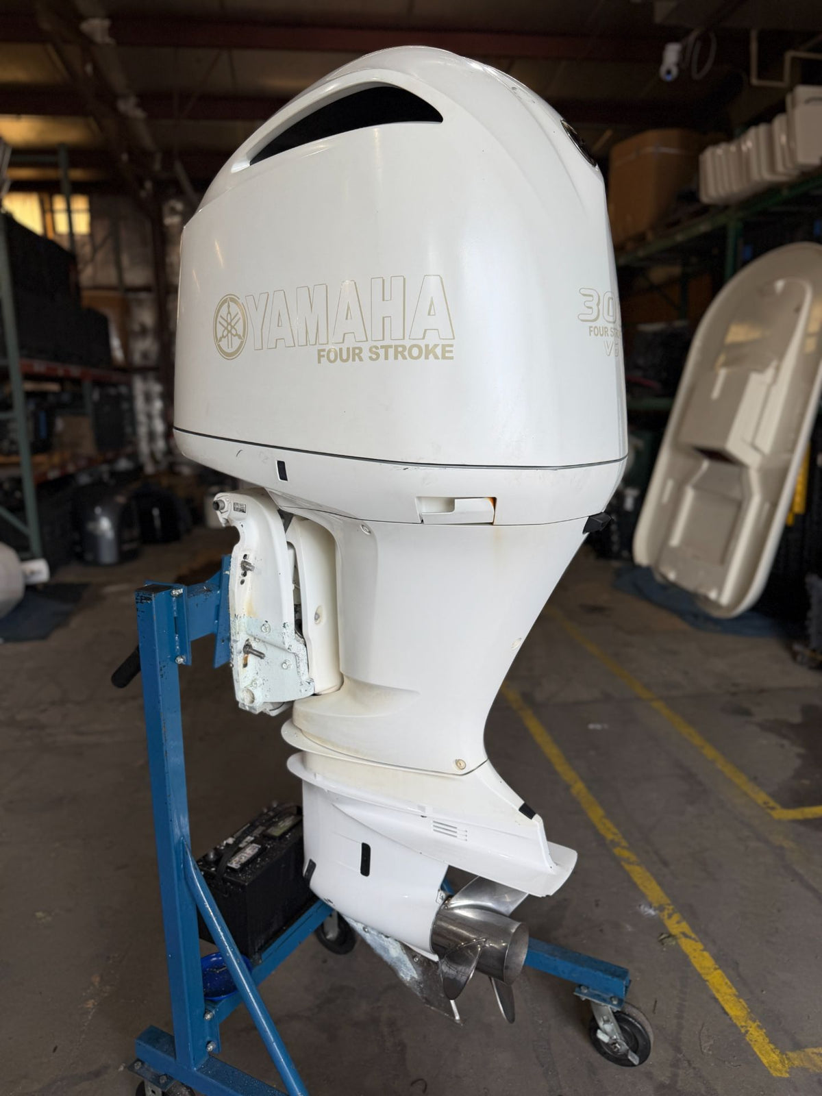 2014 Yamaha F300 300HP 4 Stroke Outboard Engine W/ 25" Shaft 1110 Hours