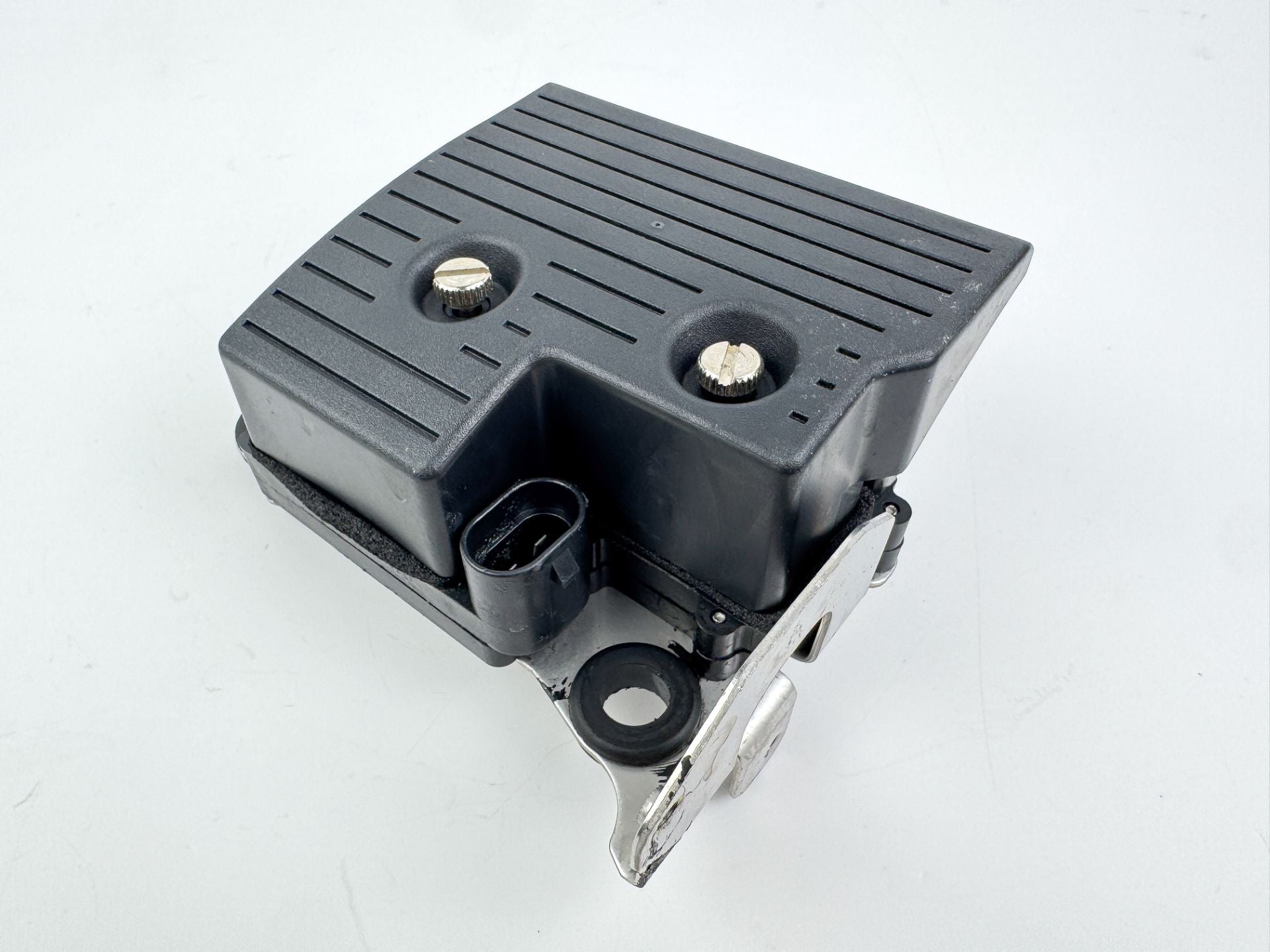 Johnson Evinrude Ficht Power Distribution Panel Fuse Block With Cover 0586754