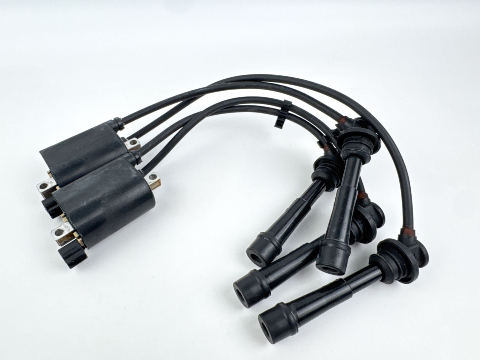 2019 Suzuki 140 HP 4 Stroke Outboard Ignition Coil Set 33410-90J00 OEM