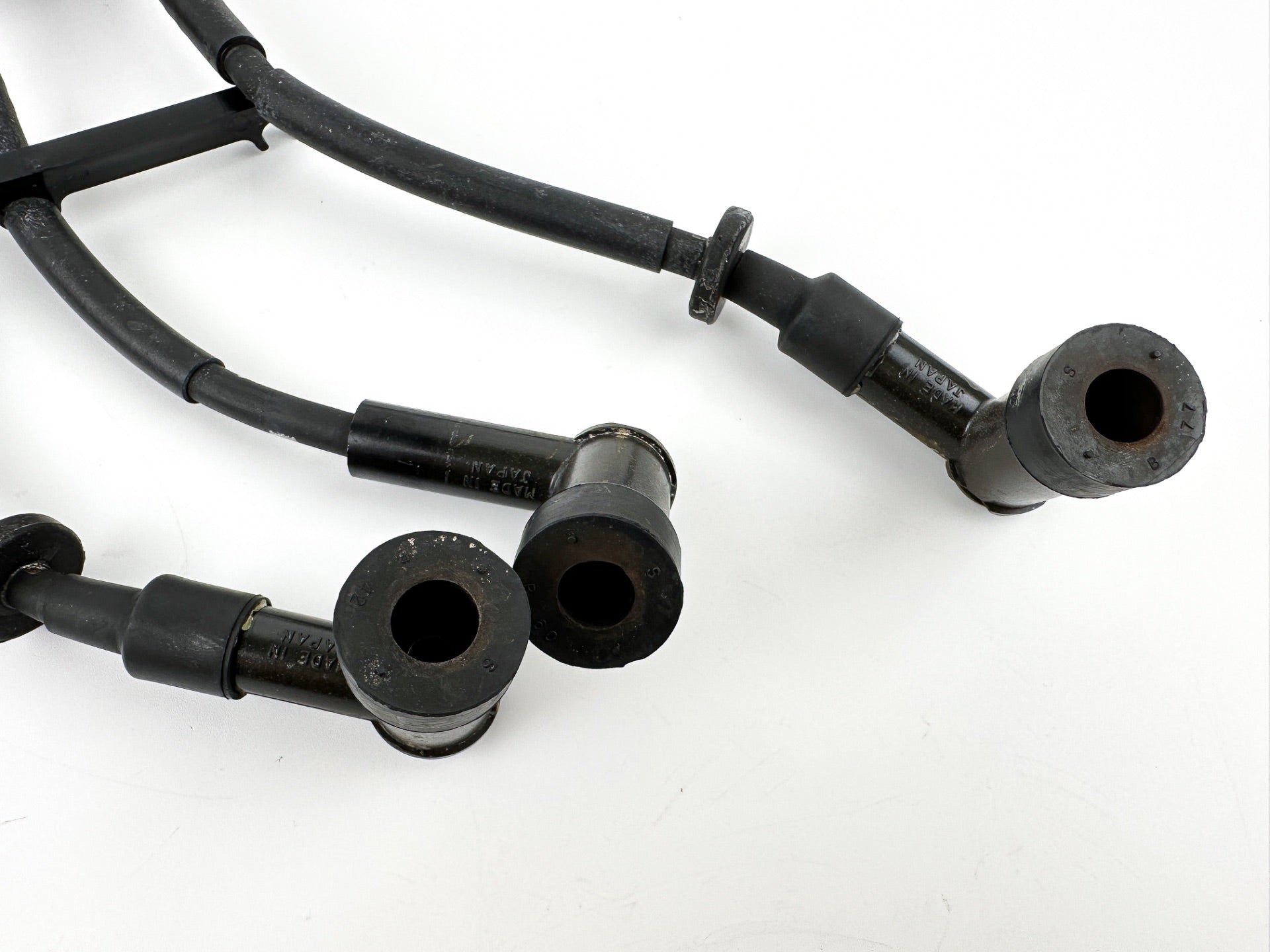 1996 Honda 50 HP 4 Stroke Outboard Ignition Coil Set 30513-ZV5-003 OEM