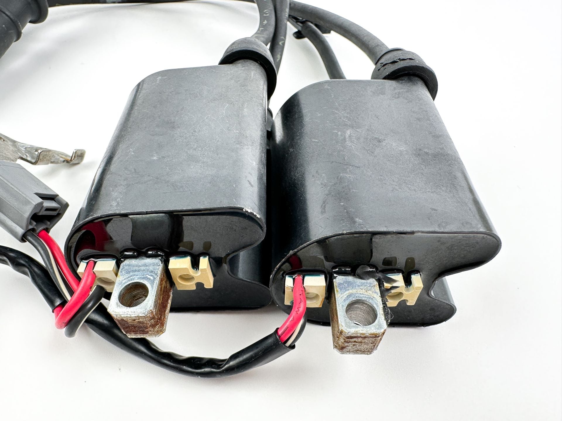 2016 Yamaha 115 HP 4 Stroke Outboard Ignition Coil Set 68V-82310-01-00 OEM