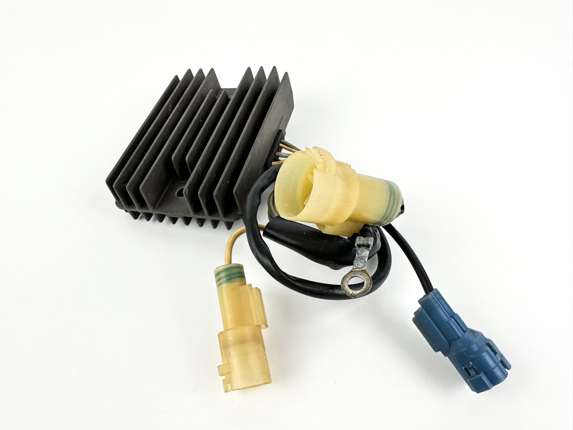 2002 Honda 90 HP 4 Stroke Outboard Rectifier & Regulator 31750-ZW1-003 OEM